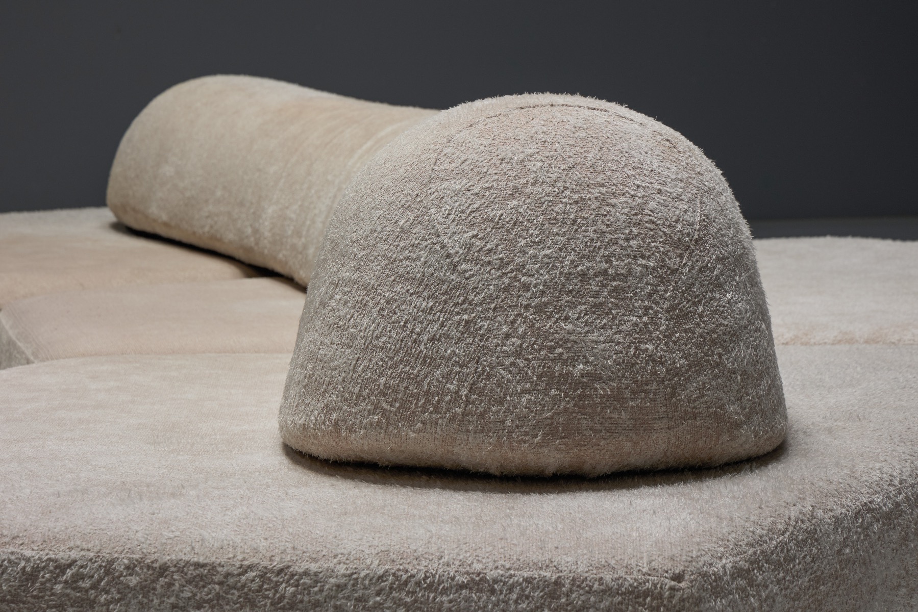 Refined Italian contemporary sofa from 2004
