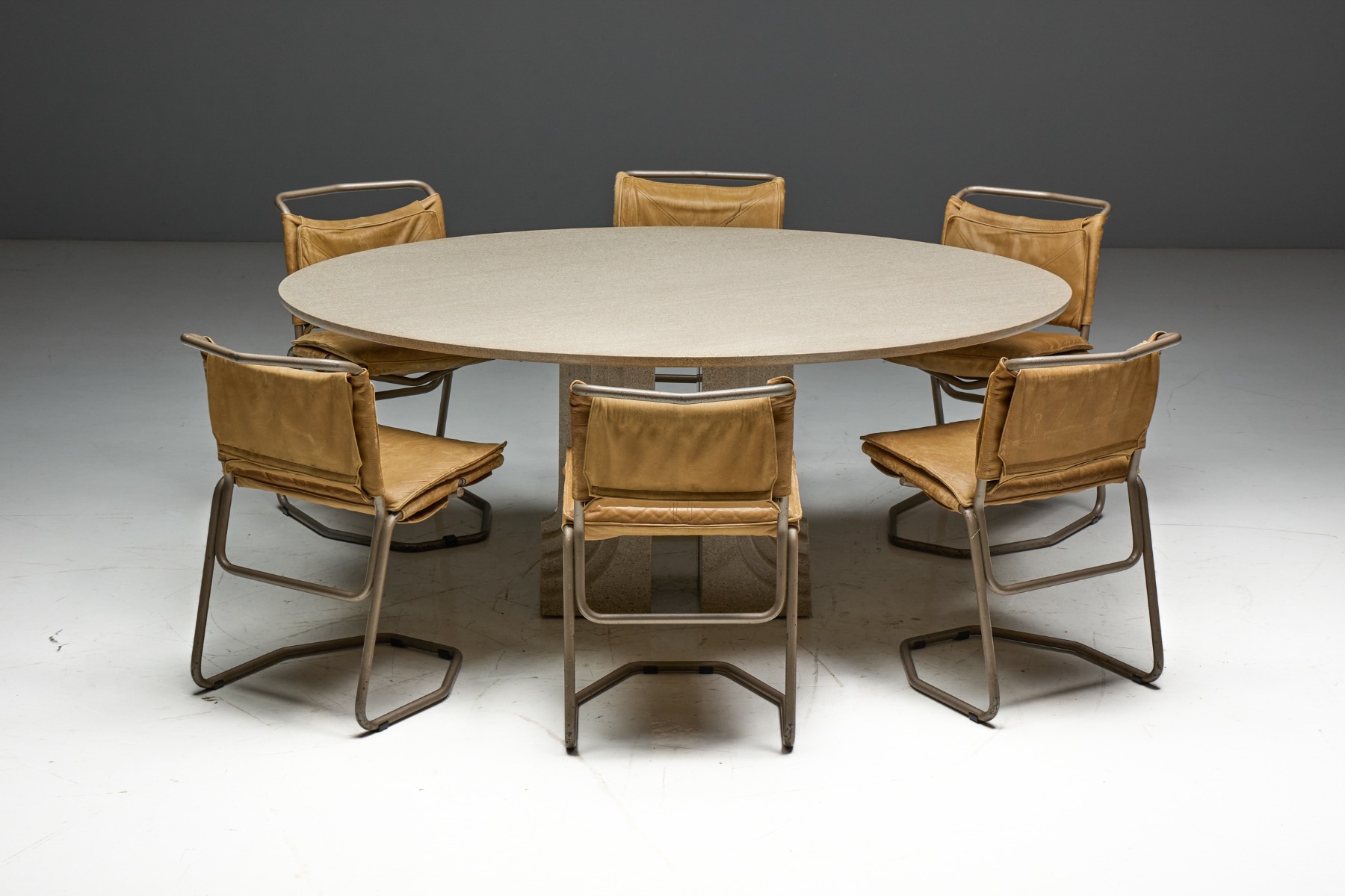 Samo dining table representing Italian design of the 1970s