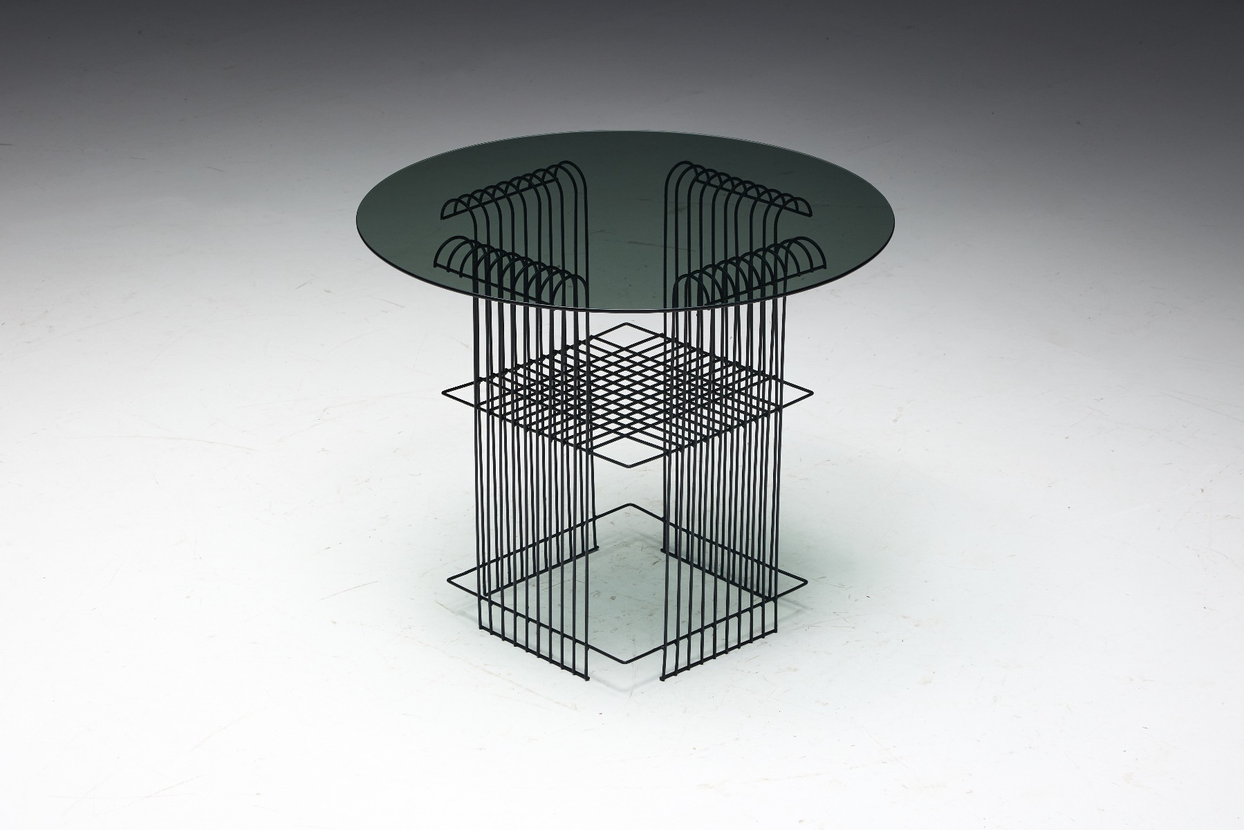 Classic 1970s metal wire patio set