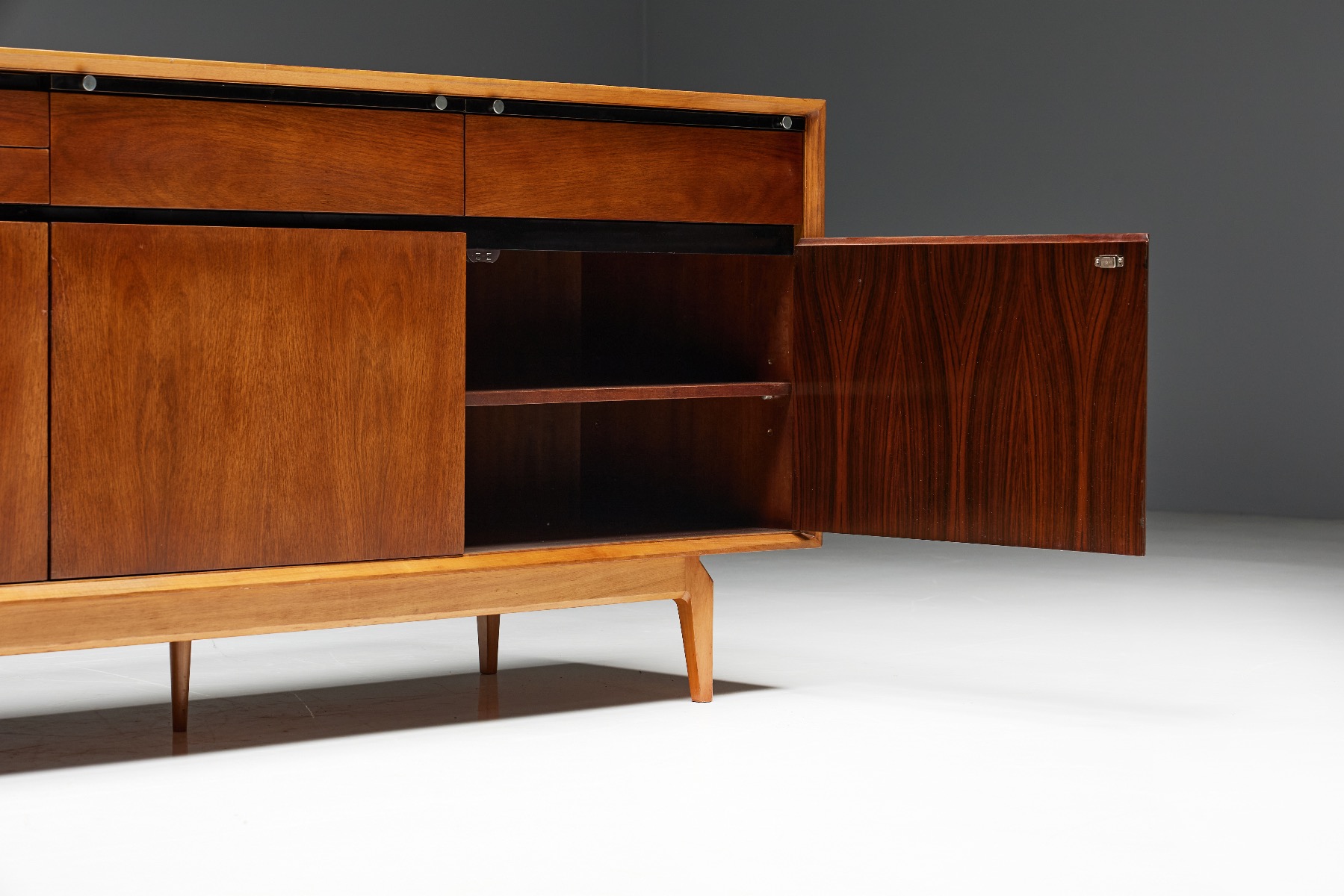 Minimalist mid century sideboard in De Coene style