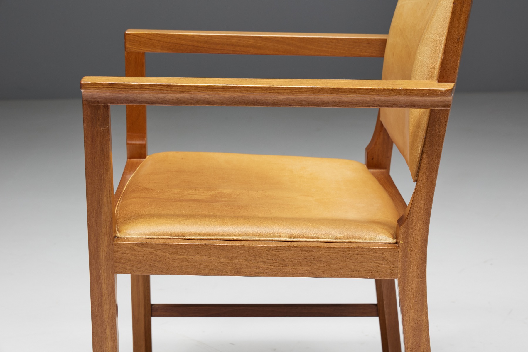 Scandinavian leather seating from 1970s design