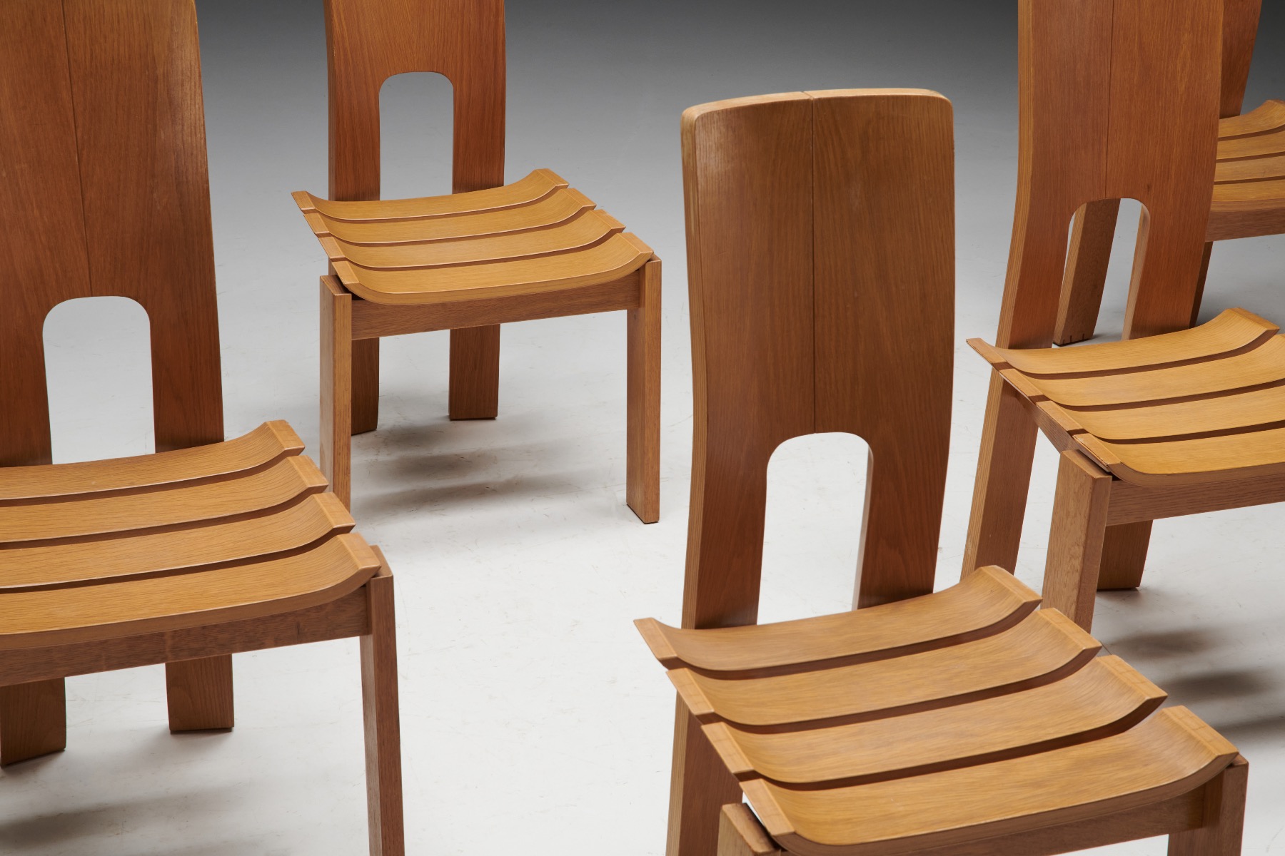 Solid wood Scandinavian dining chairs set