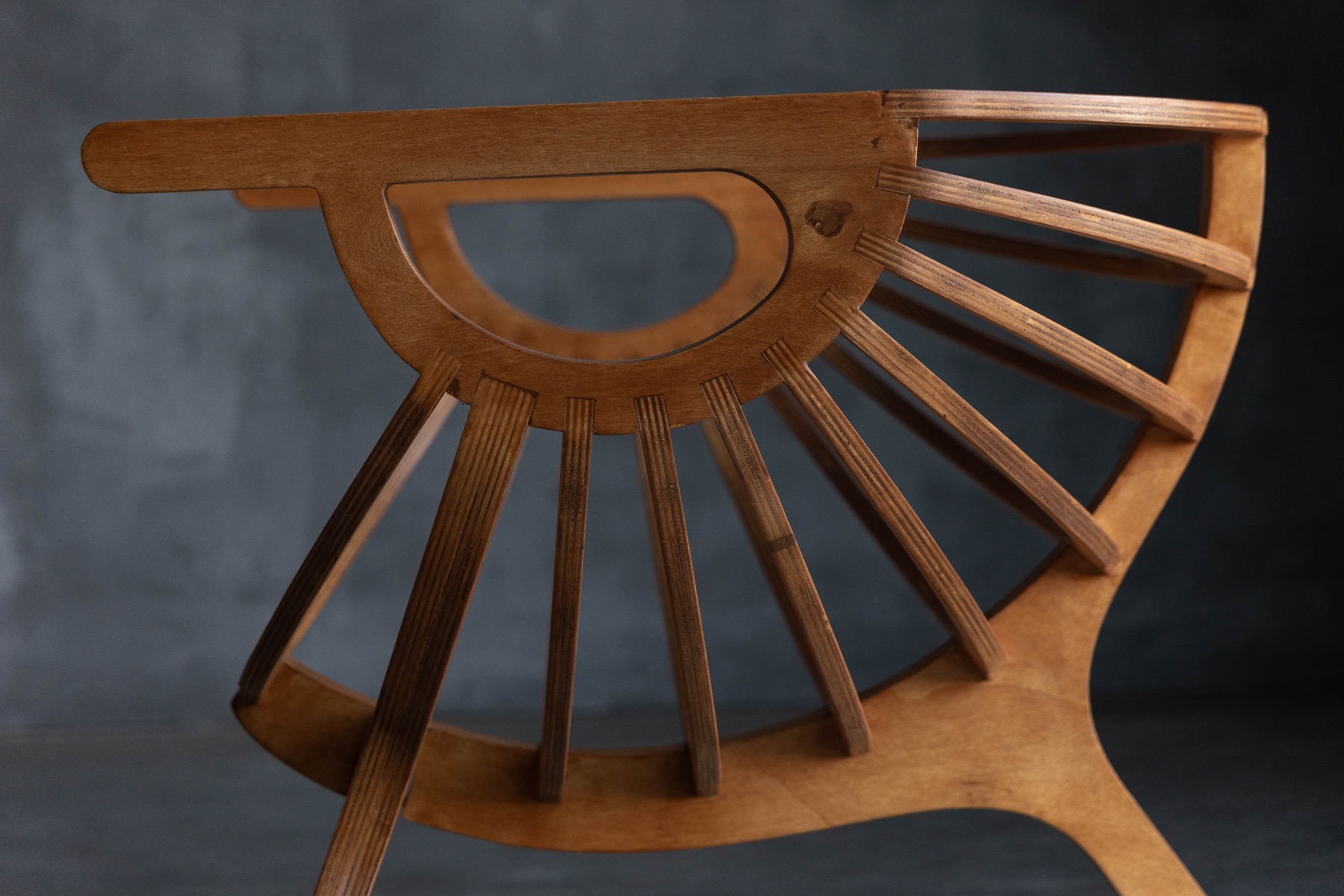 Unique shell lounge chair in sculptural design