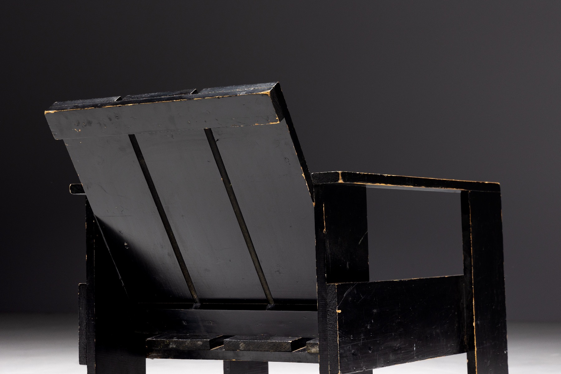 Classic crate chair by Gerrit Rietveld