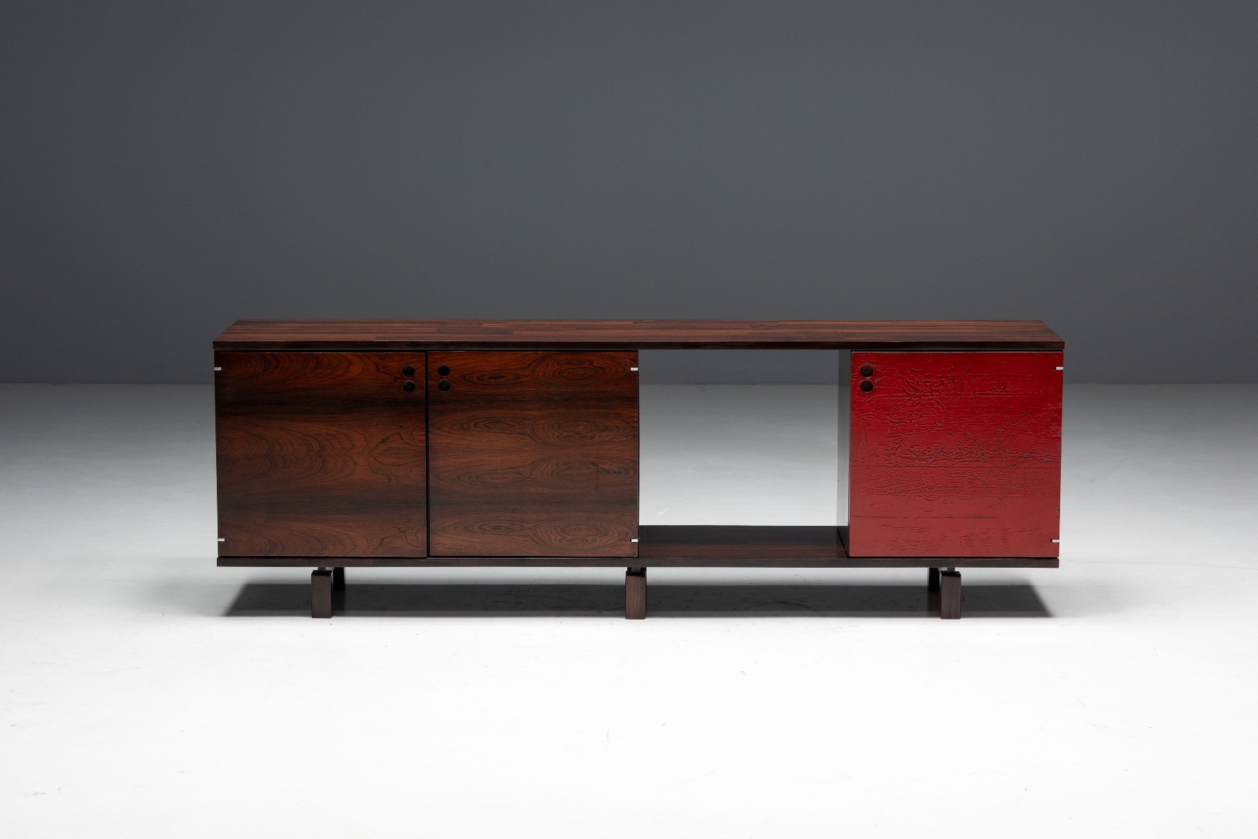 Iconic Credenza Componível by Jorge Zalszupin