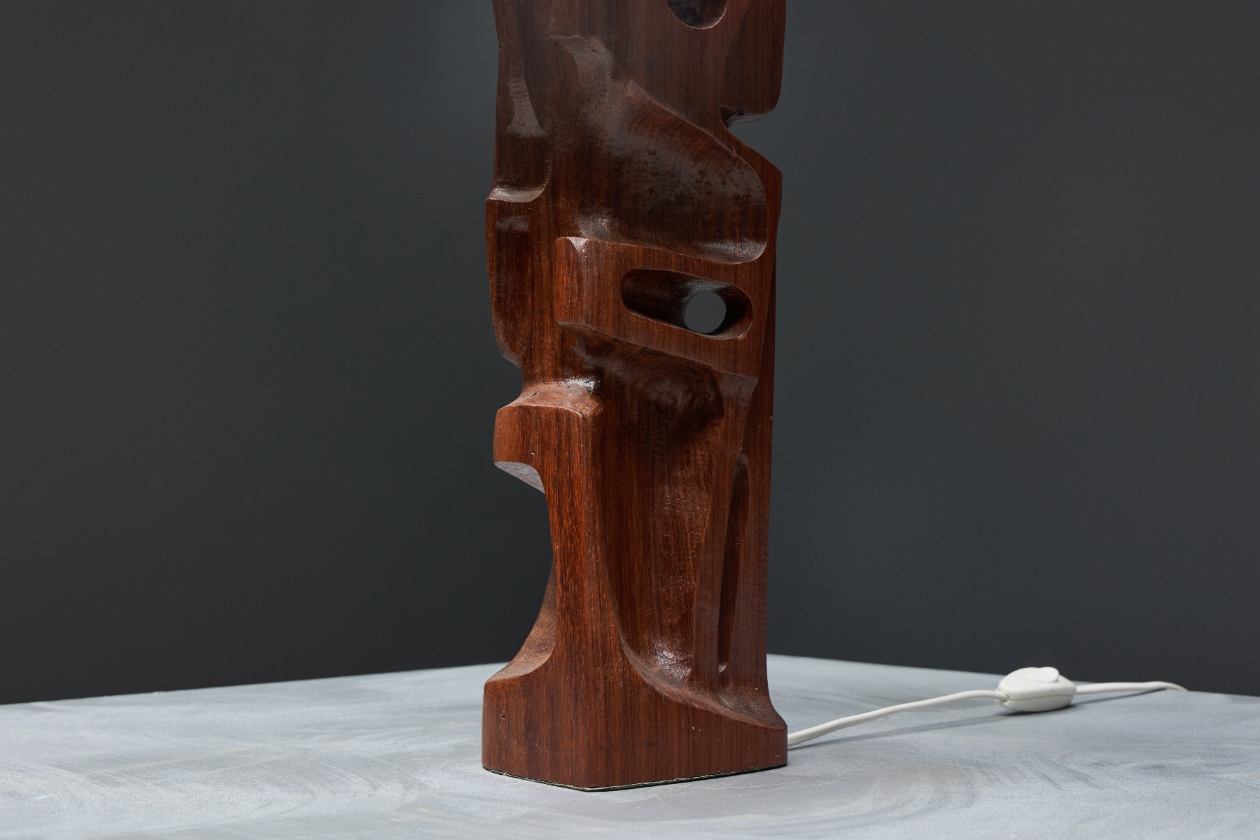 Timeless 1970s modernist table lighting