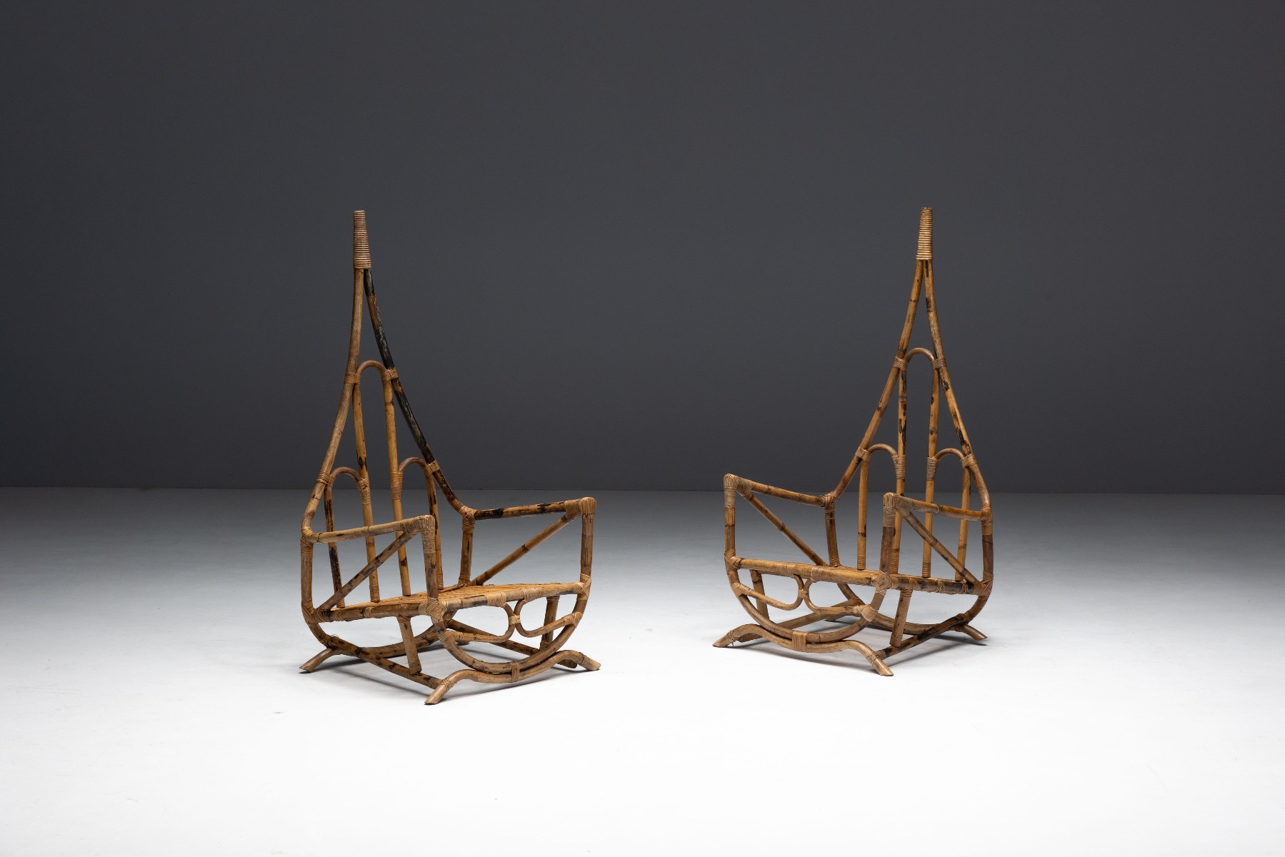 Refined bamboo lounge chair with organic modernist design