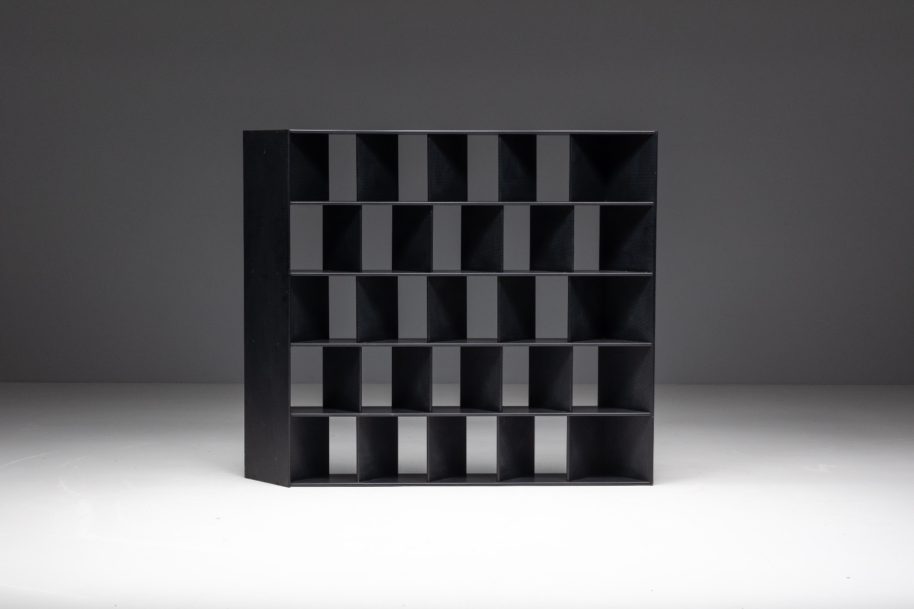 Iconic 1980s shelving system