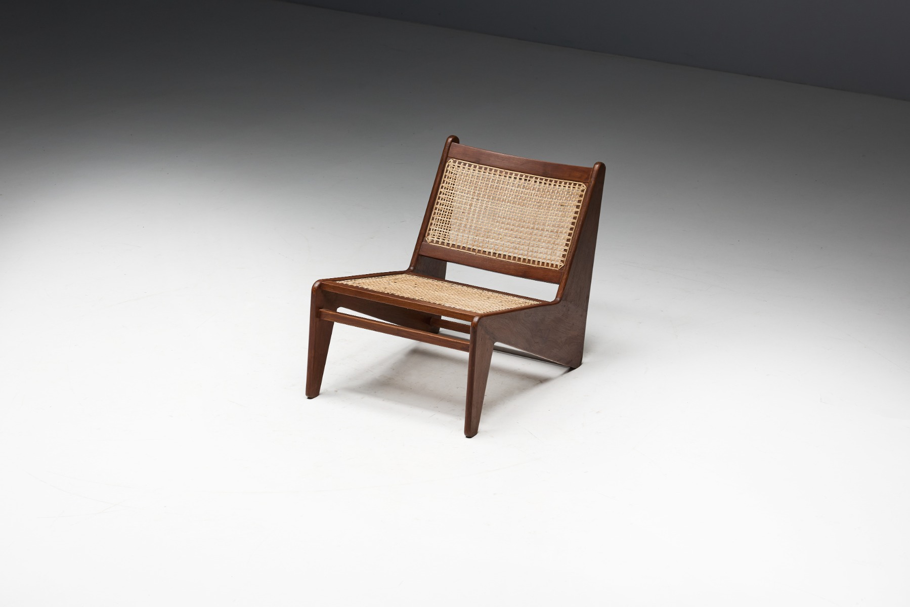 Statement kangaroo chairs by Pierre Jeanneret from 1955