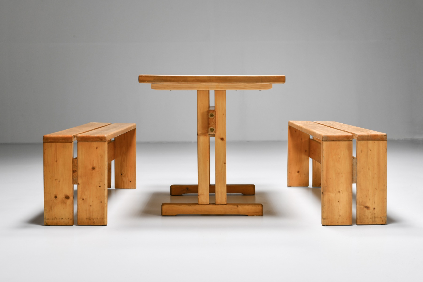 Statement three person bench by Charlotte Perriand from the 1960s