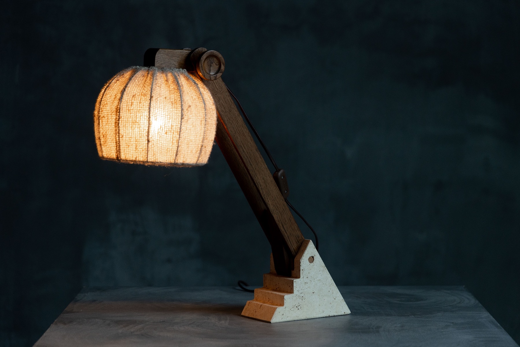 Premium sculptural brutalist table light