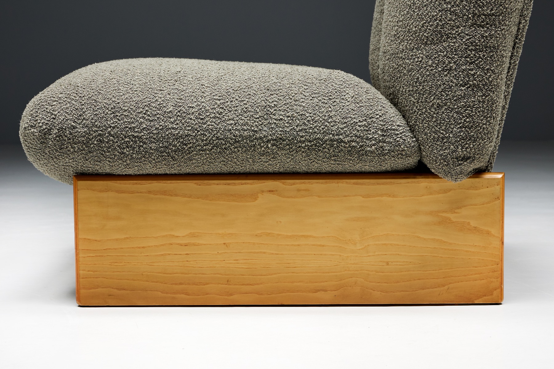 High end modular sofa attributed to Tito Agnoli for Arflex