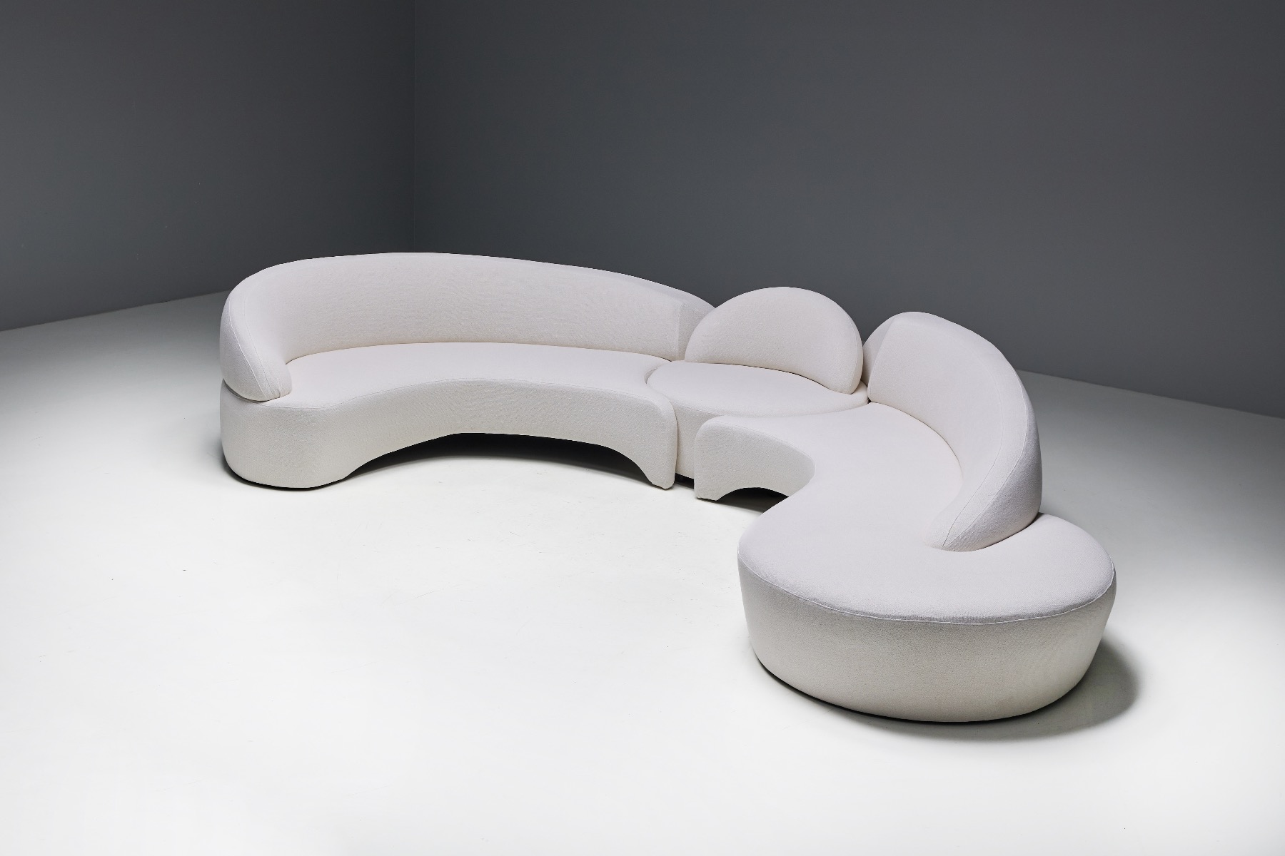 Modernist Comete sofa 2003