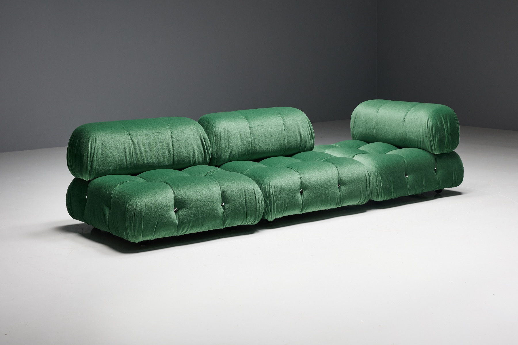 Premium green velvet Camaleonda sofa
