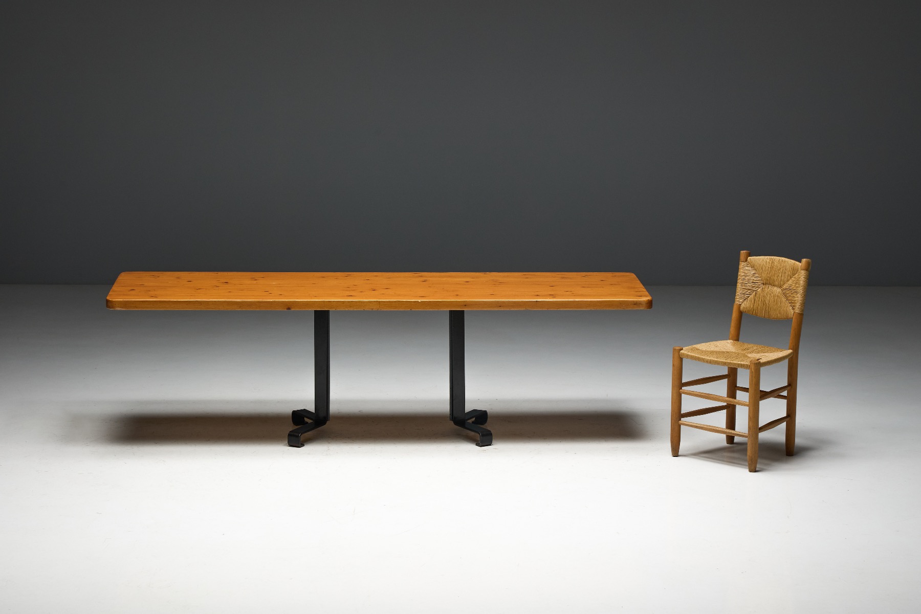 Refined modernist dining table dating to the 1960s