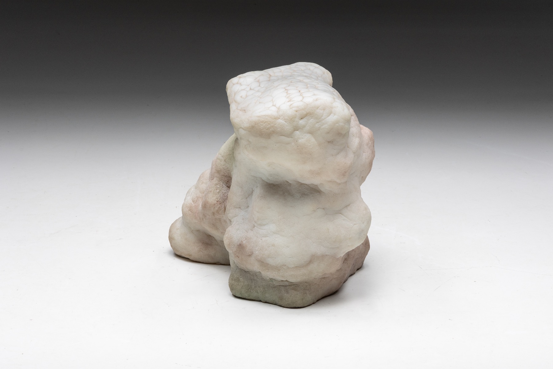 Sculptural workstation lithic design by Elissa Lacoste