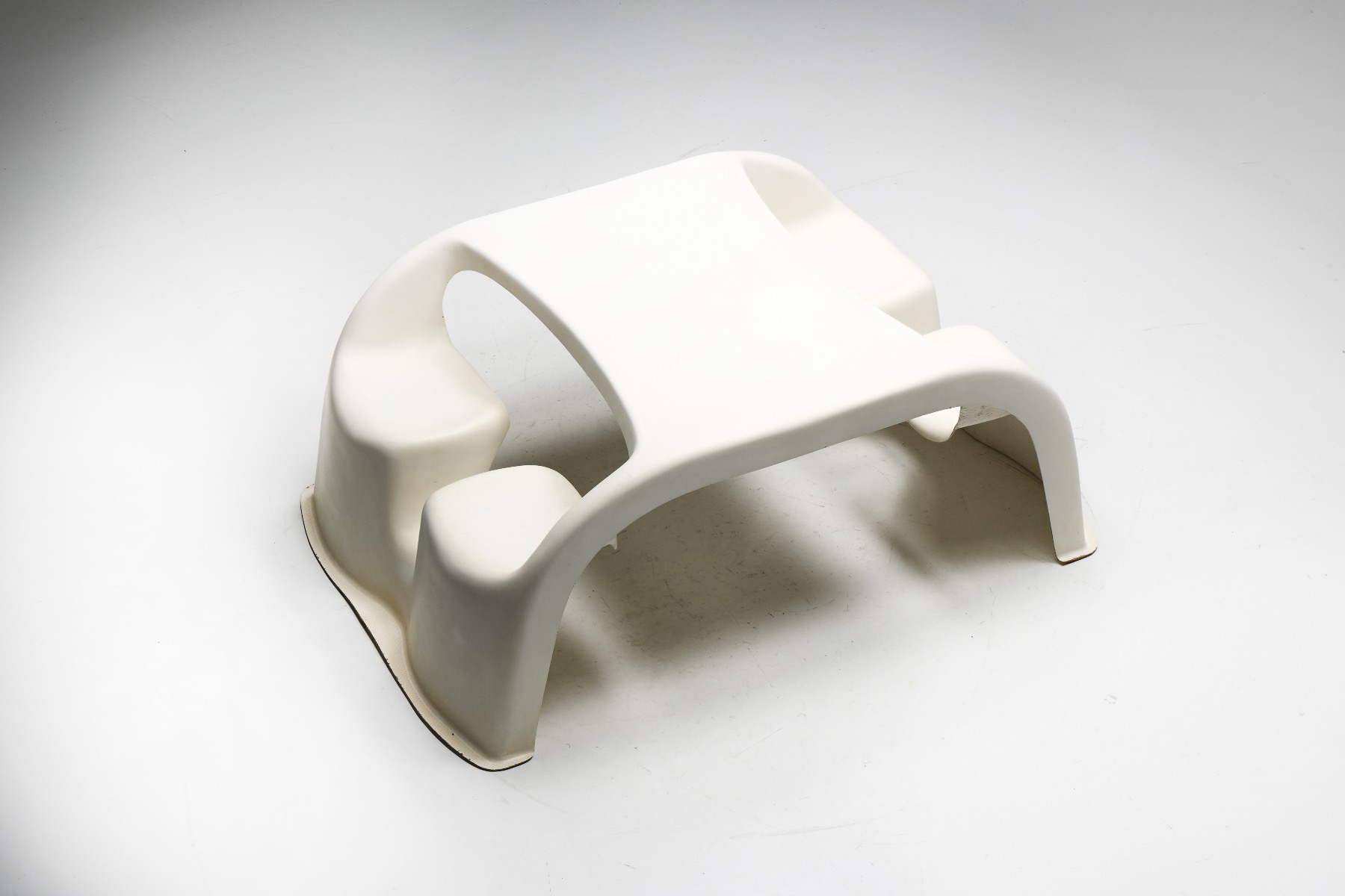 Statement Gunter Beltzig Auberge seating group from 1971