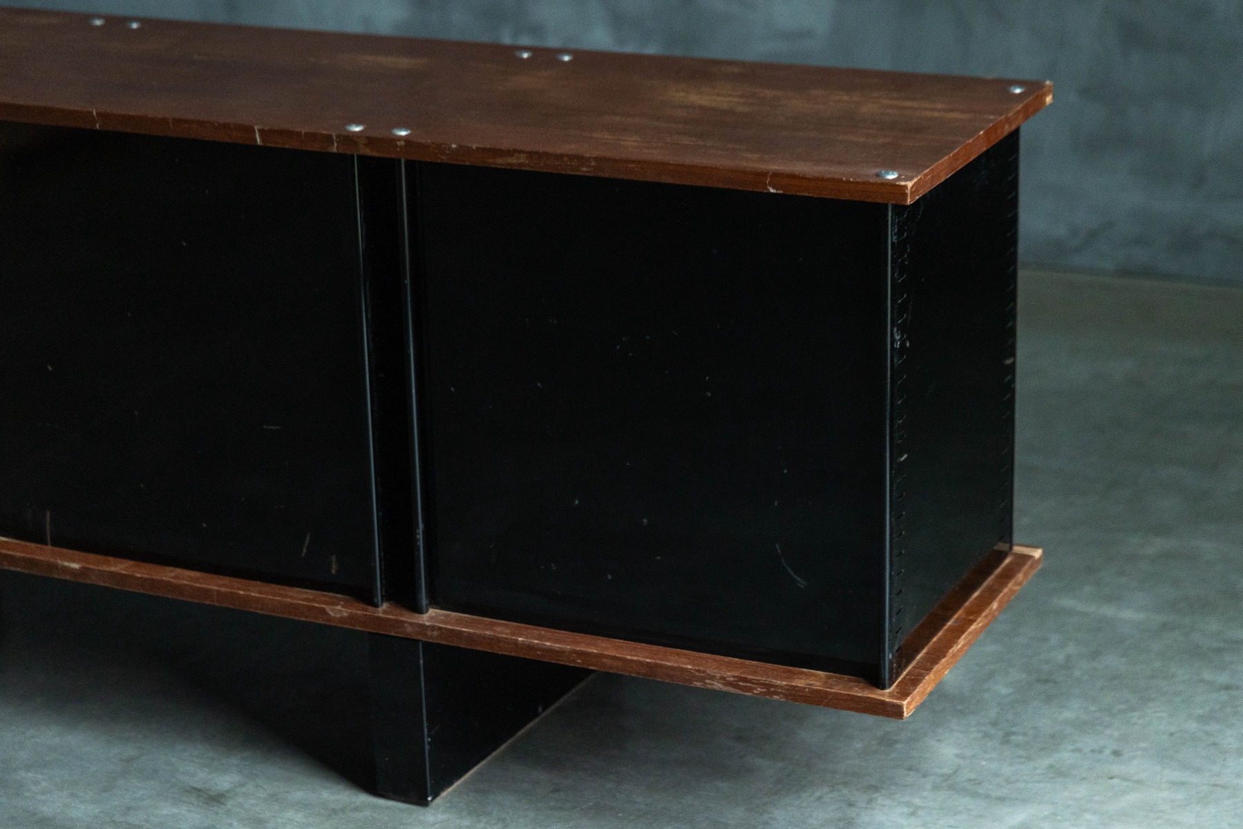 Architectural storage unit by Charlotte Perriand