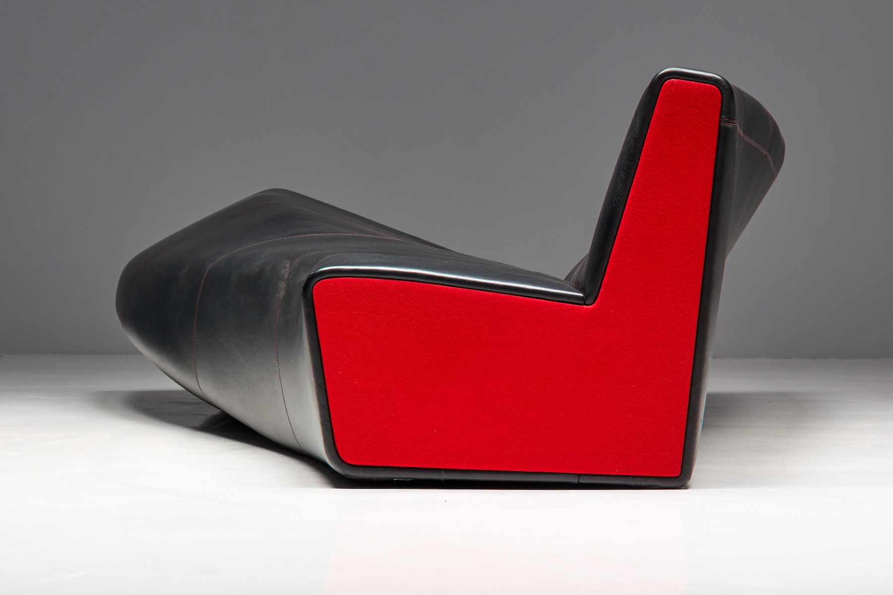 Timeless RPH sofa by Cappellini design