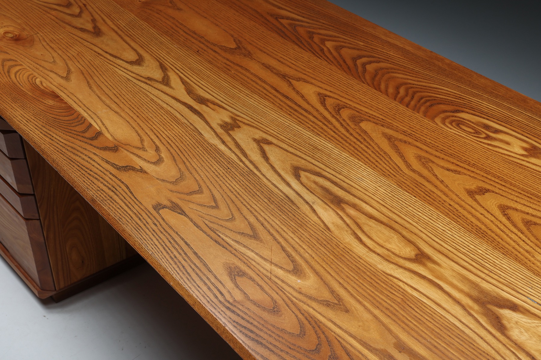 Solid elm executive desk Pierre Chapo B40
