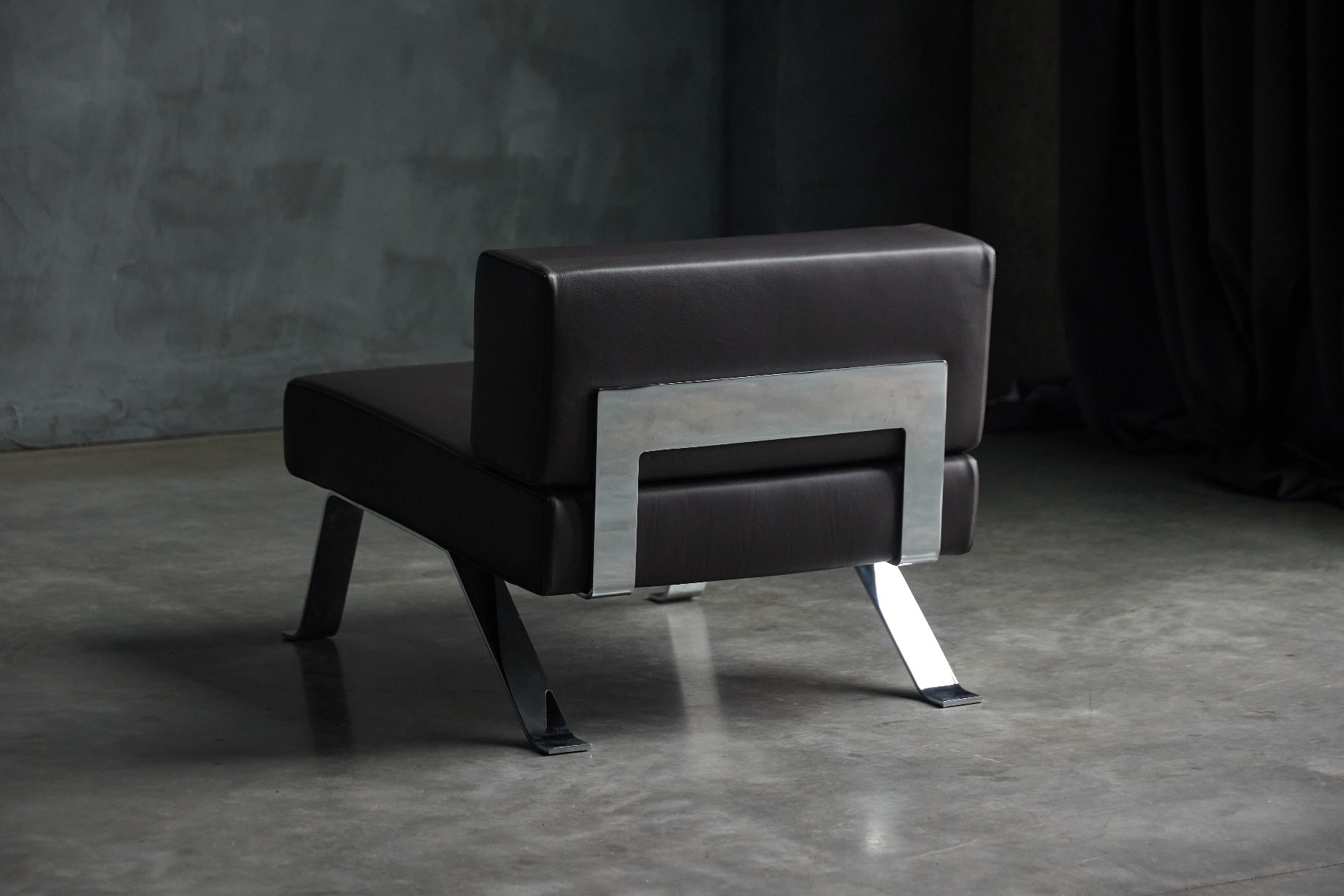 Museum level Ombra lounge chair from 2005