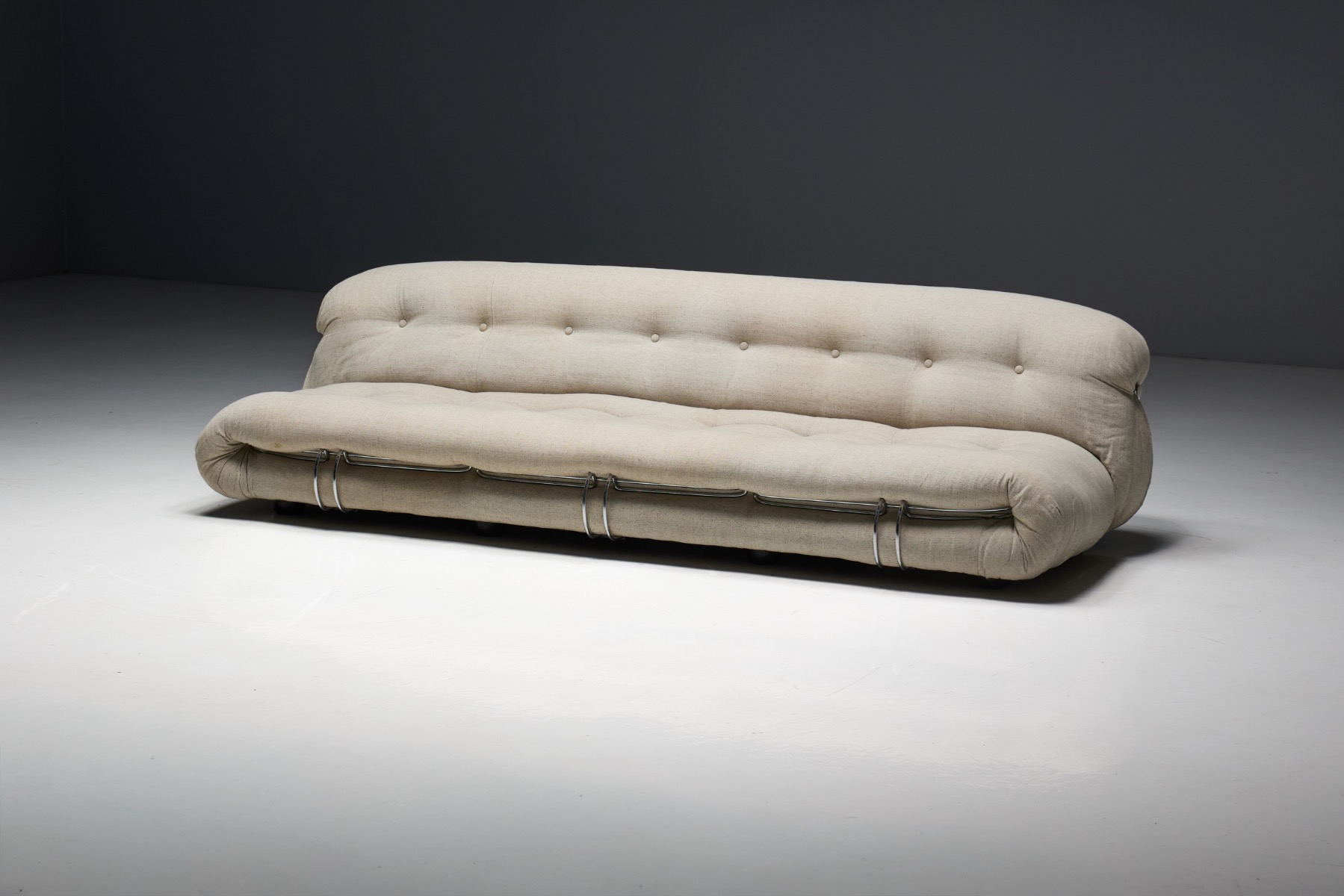 Museum level Soriana sofa by Afra and Tobia Scarpa for Cassina