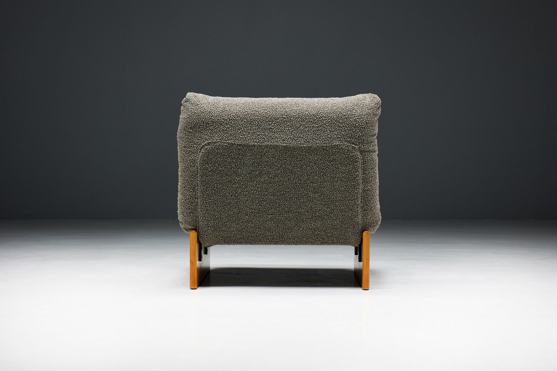 Vintage lounge seating Arflex modular sofa