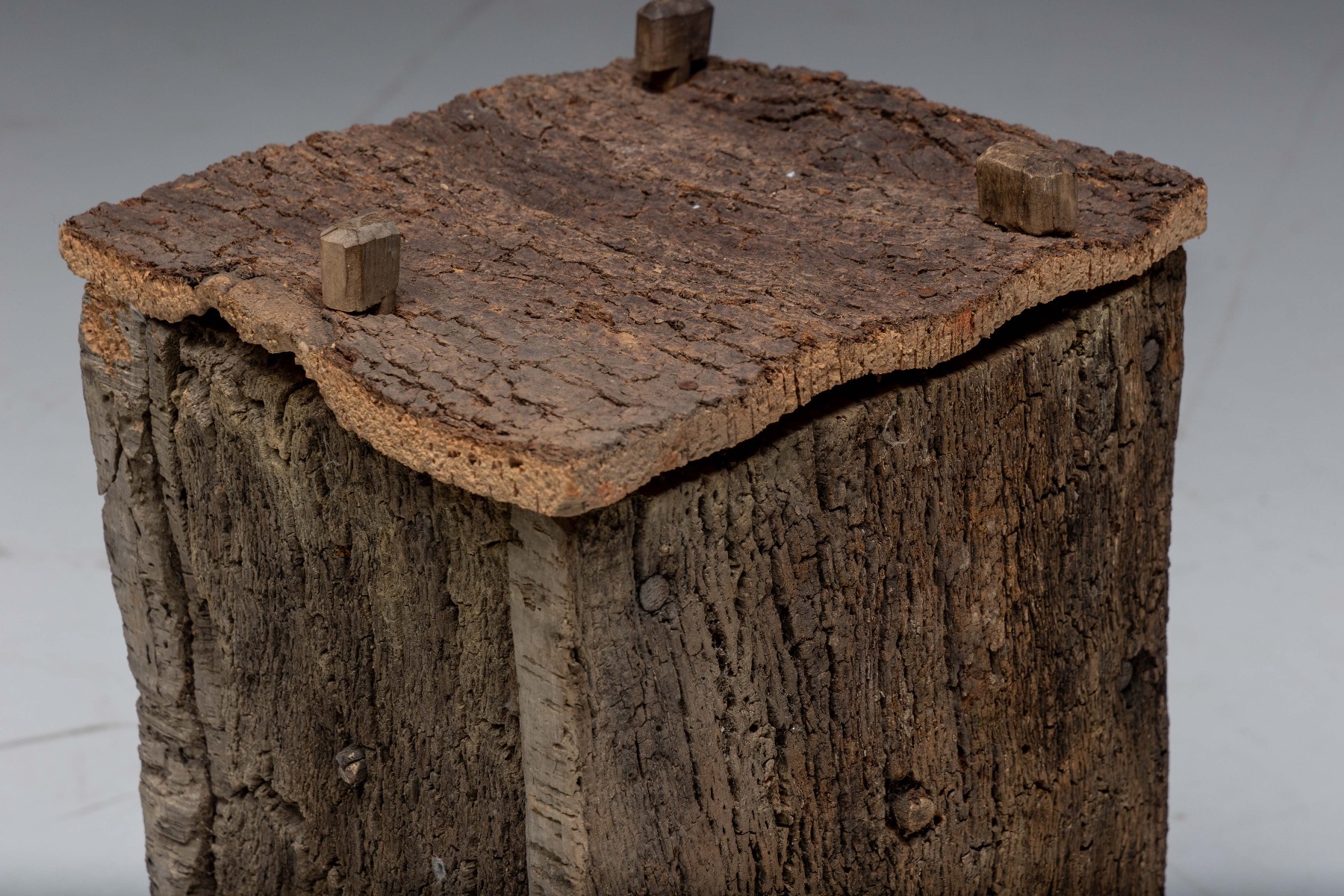 Museum level antique log beehives