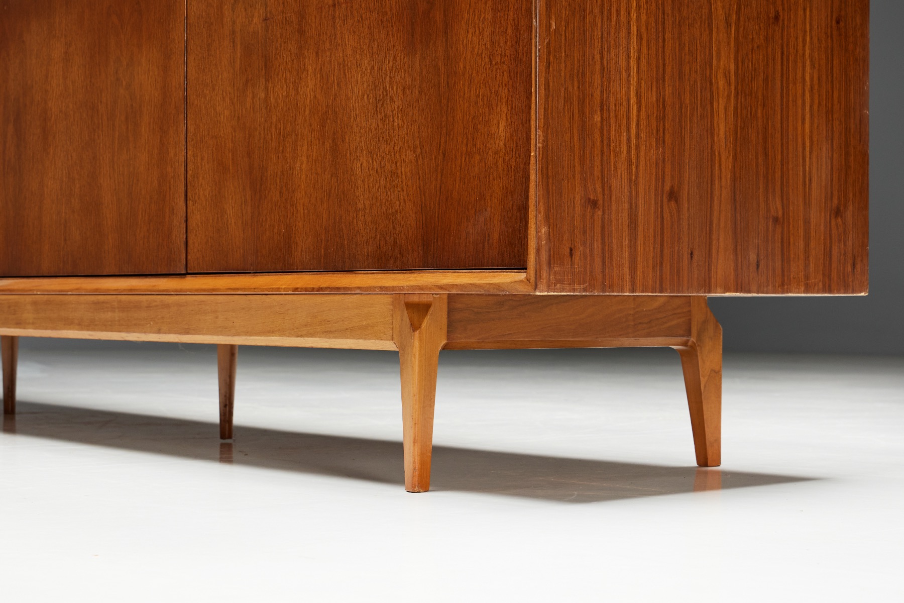 Classic mid century sideboard De Coene Madison