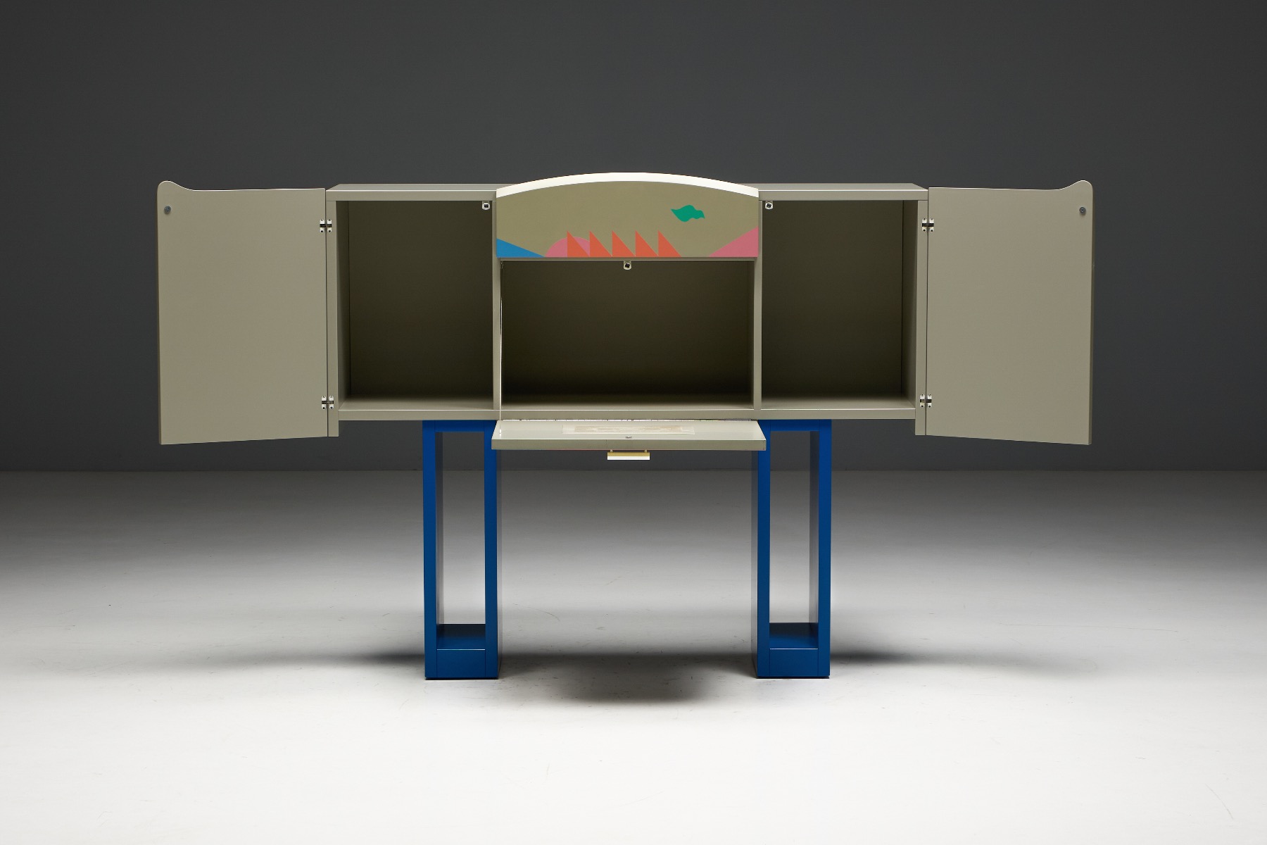 Design heritage bar cabinet produced by Zanotta