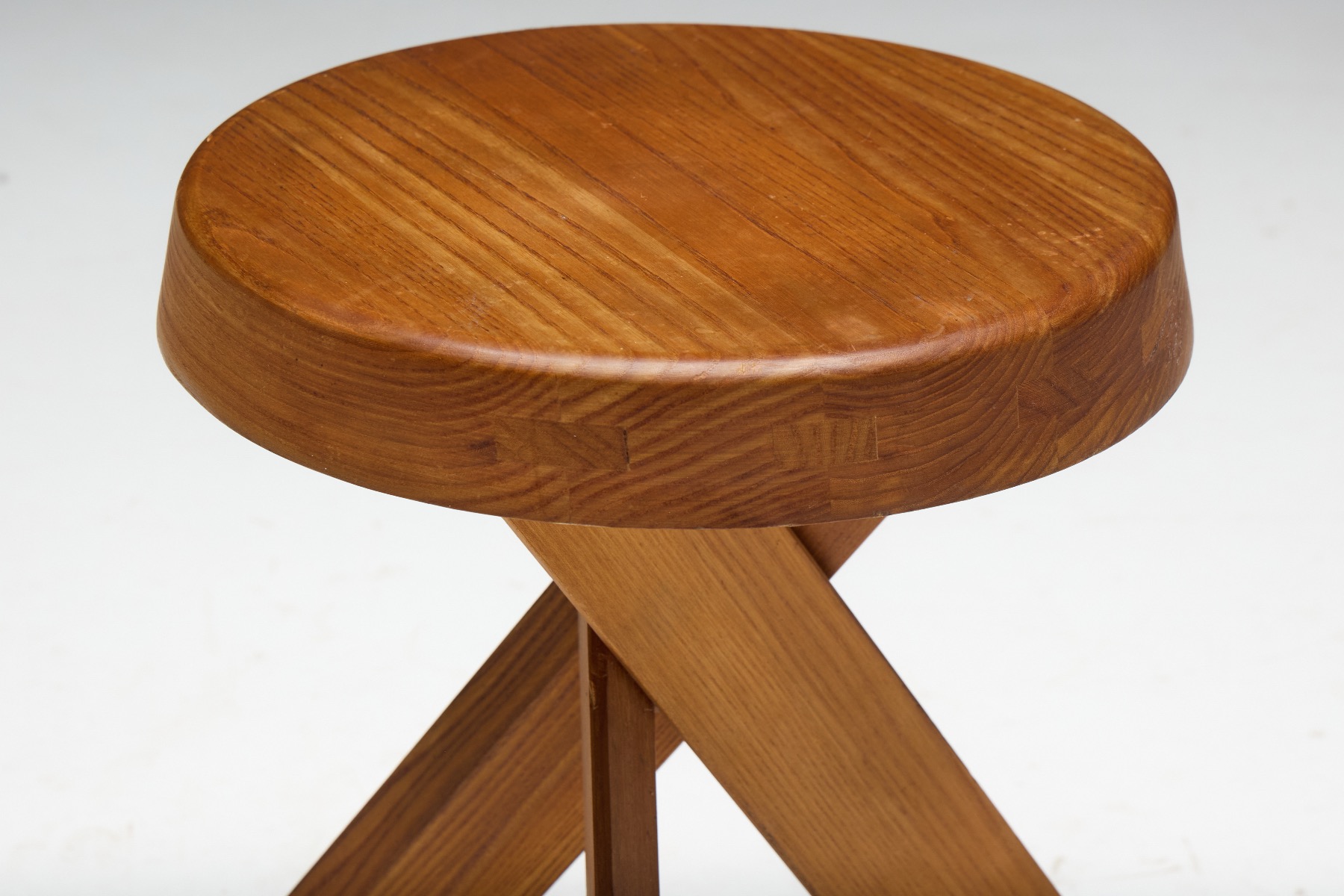 Gallery level S31 stool by Pierre Chapo