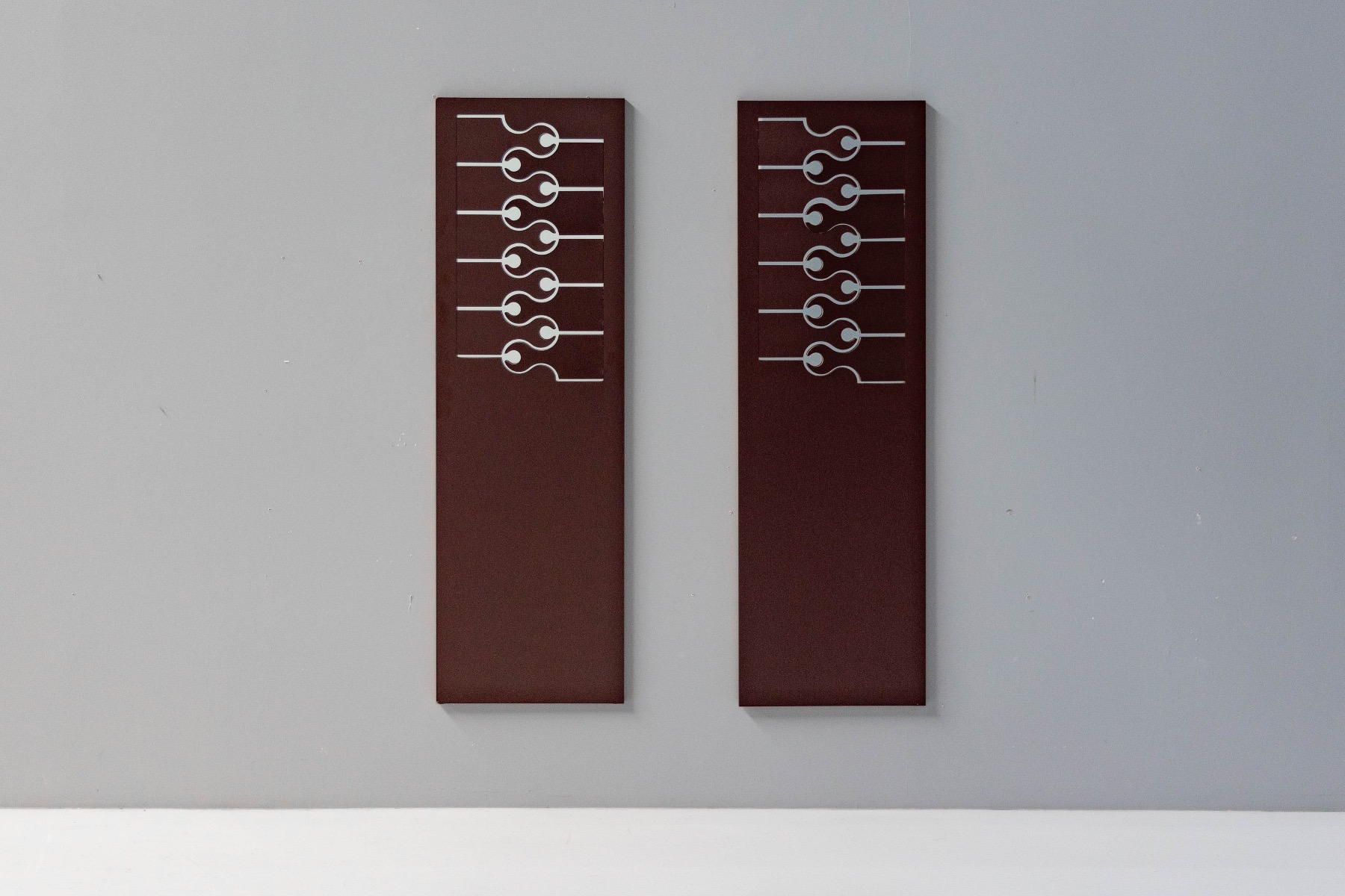 Premium Italian 1970s coat rack with mirror