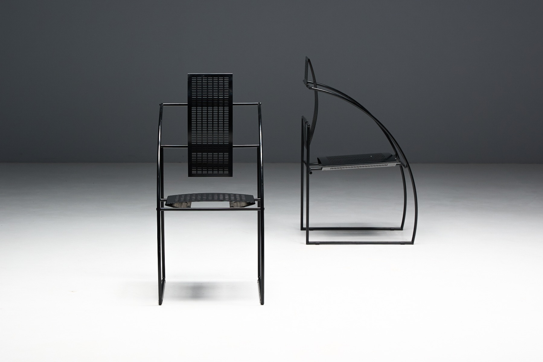 Iconic 1980s Quinta chair produced by Alias
