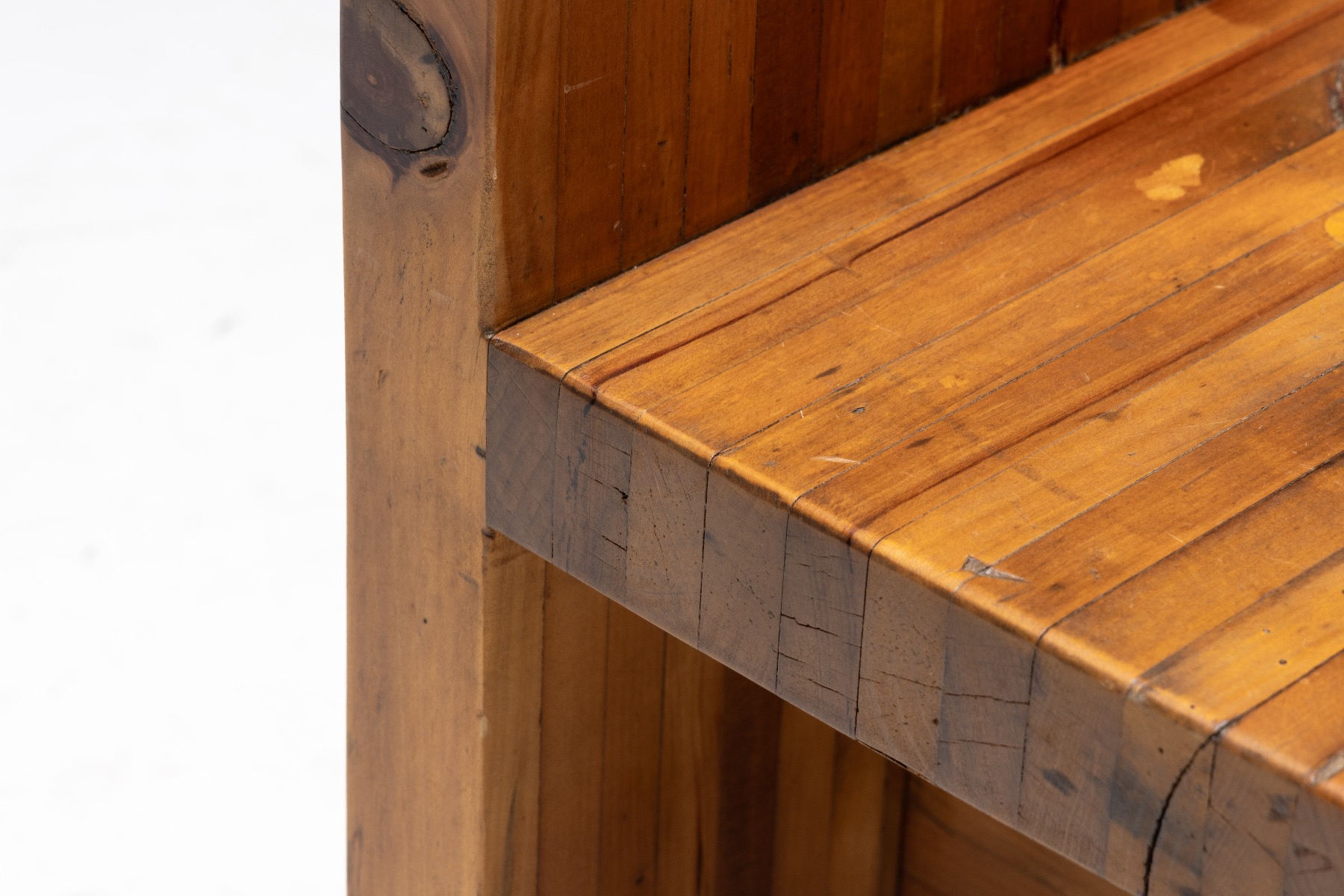 Lina Bo Bardi Brazilian design stools