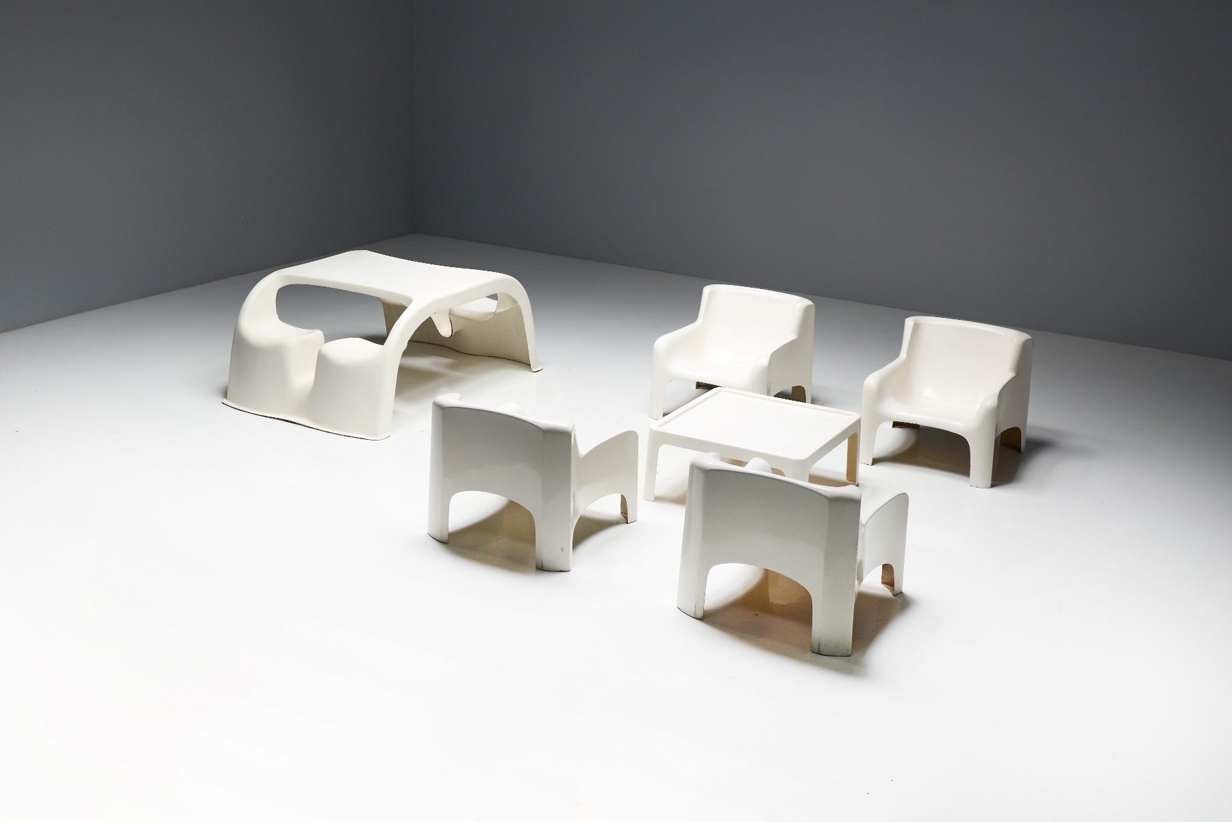 Unique Gunter Beltzig Auberge seating group from 1971
