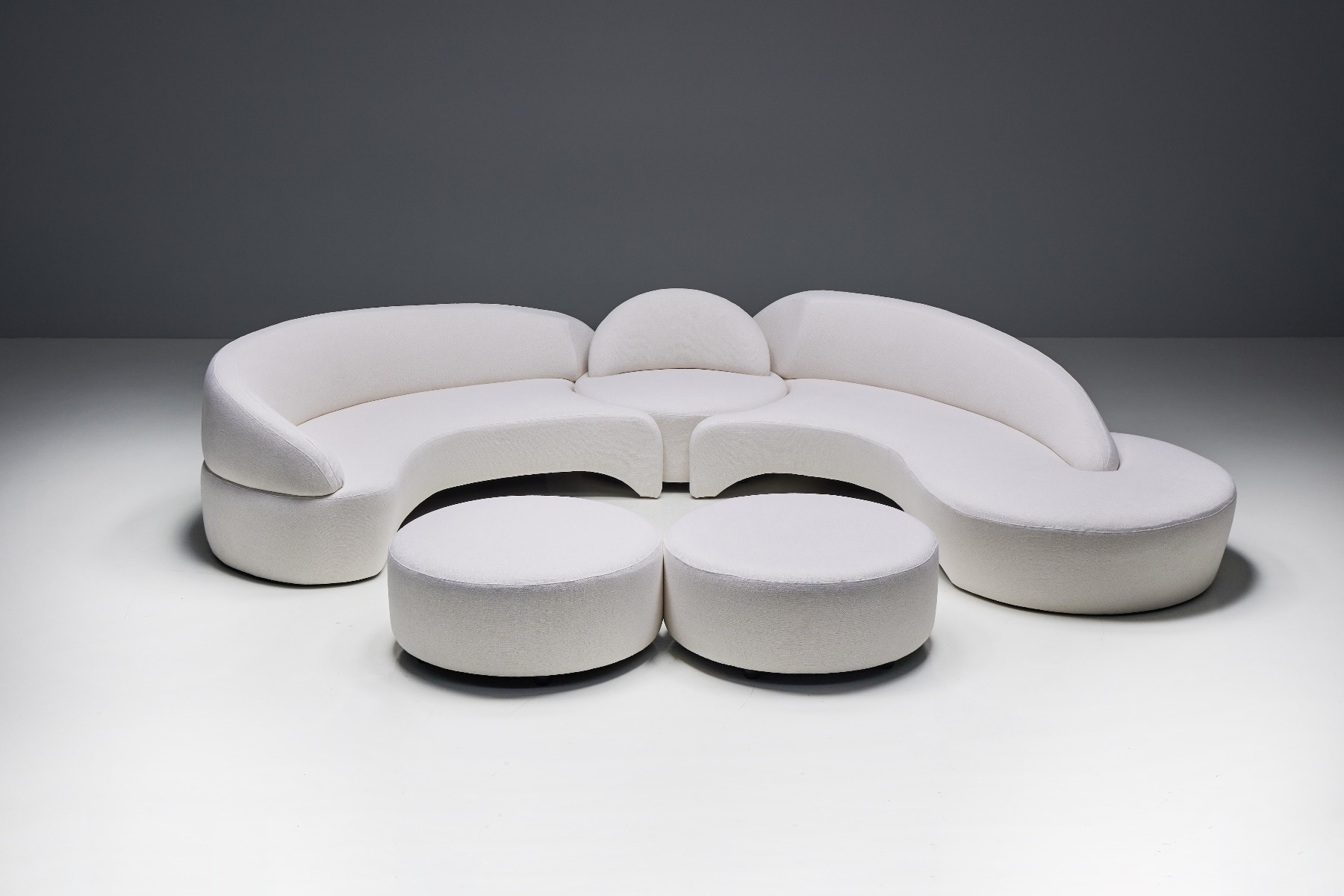 Elegant curved Kagan sofa