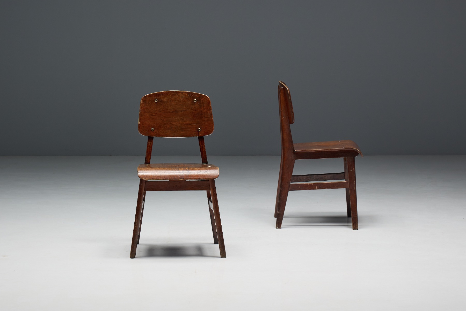 Gallery level Tout Bois chair attributed to Jean Prouvé