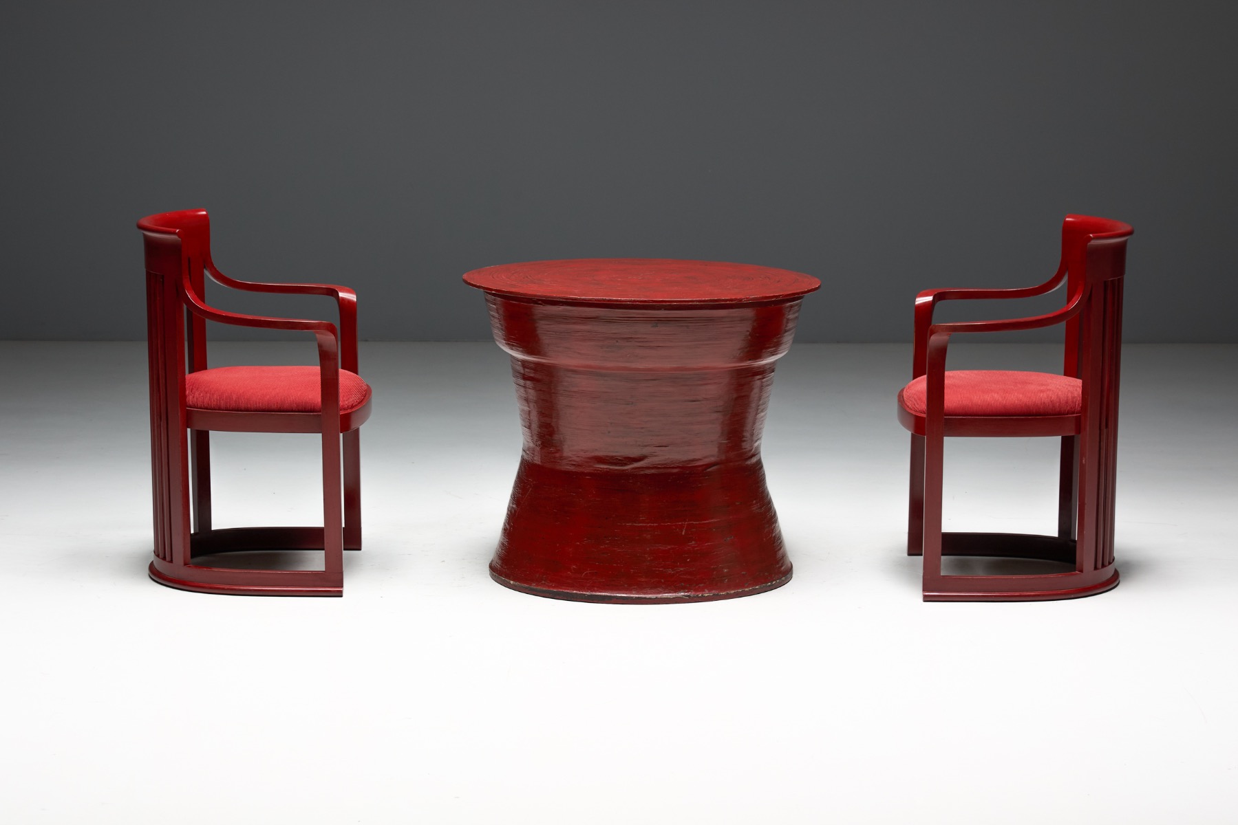 Japanese dining set reflecting modern geometric composition