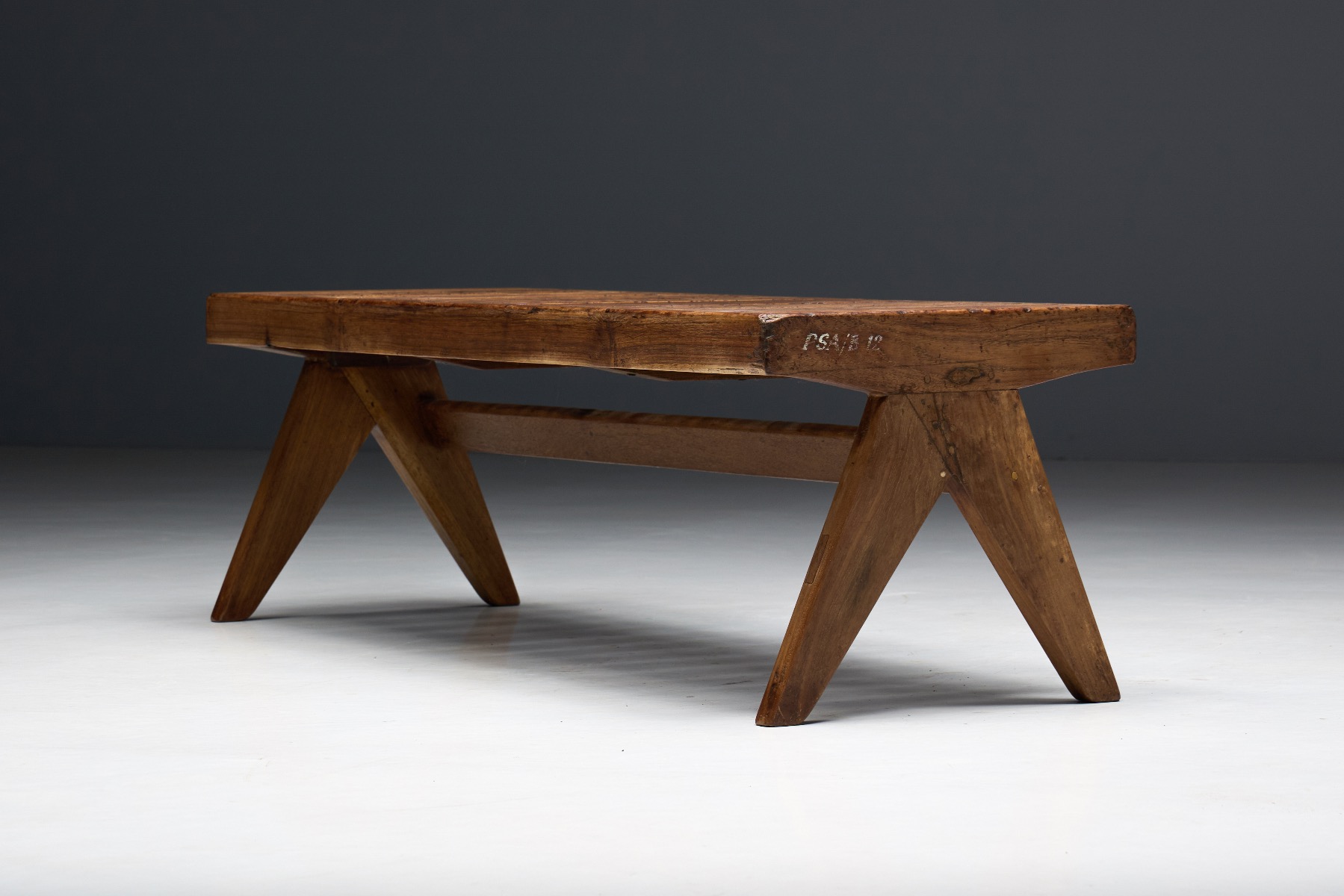 Original design teak bench by Pierre Jeanneret