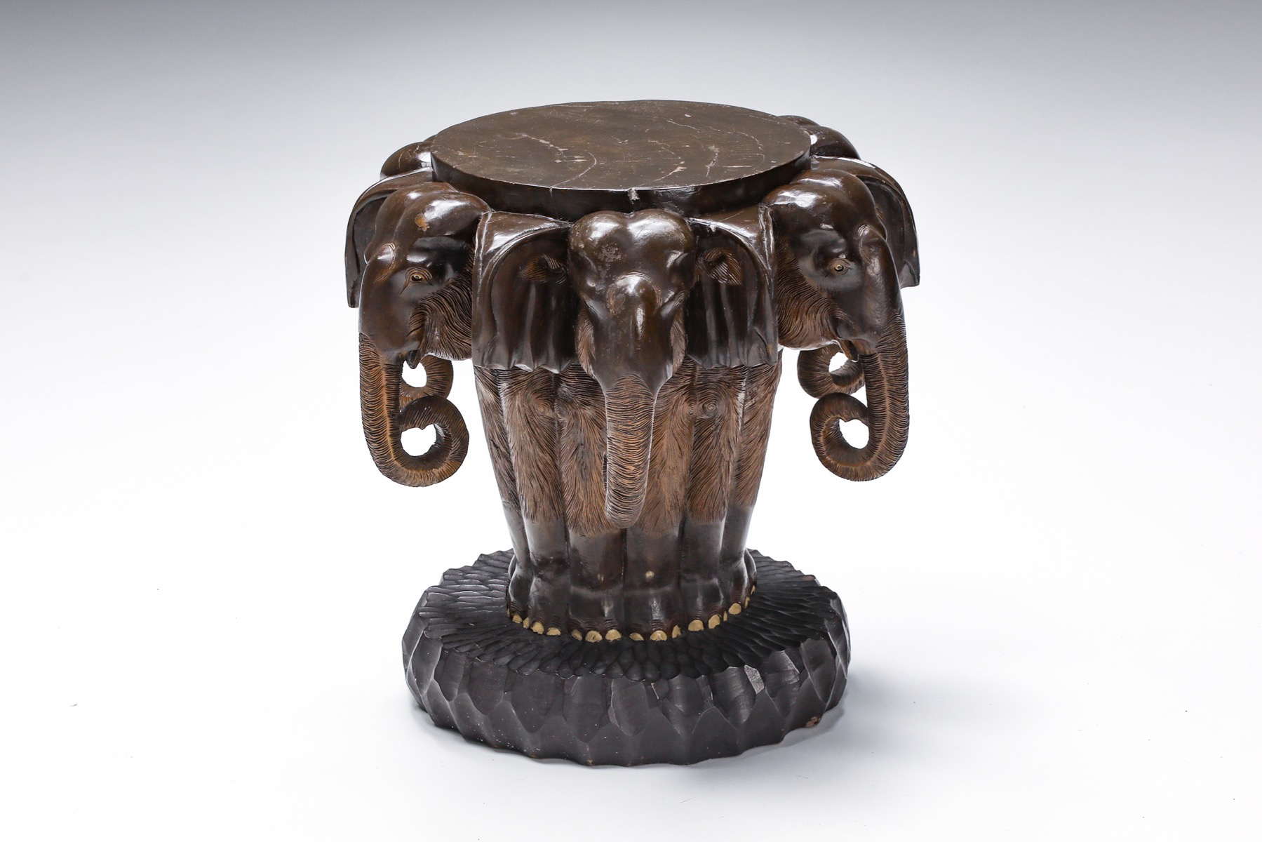 African elephant table from the 1900s