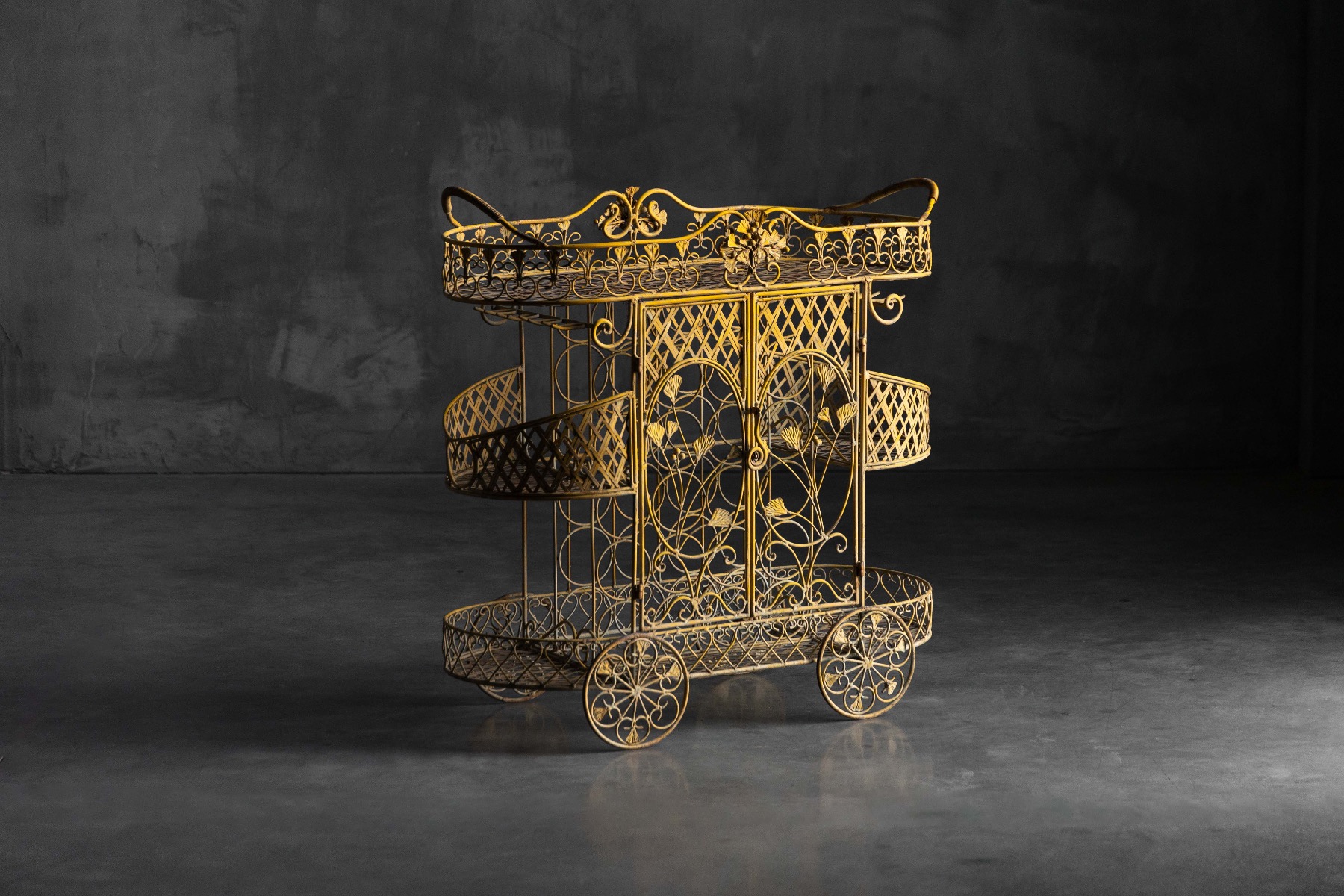 Antique cast iron serving trolley from the early 20th century