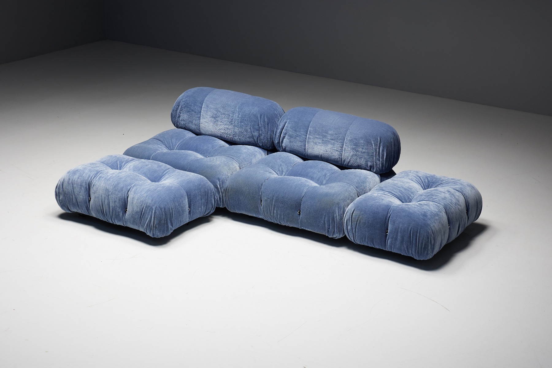 Blue velvet Camaleonda sofa by Mario Bellini for B&B Italia 1970s
