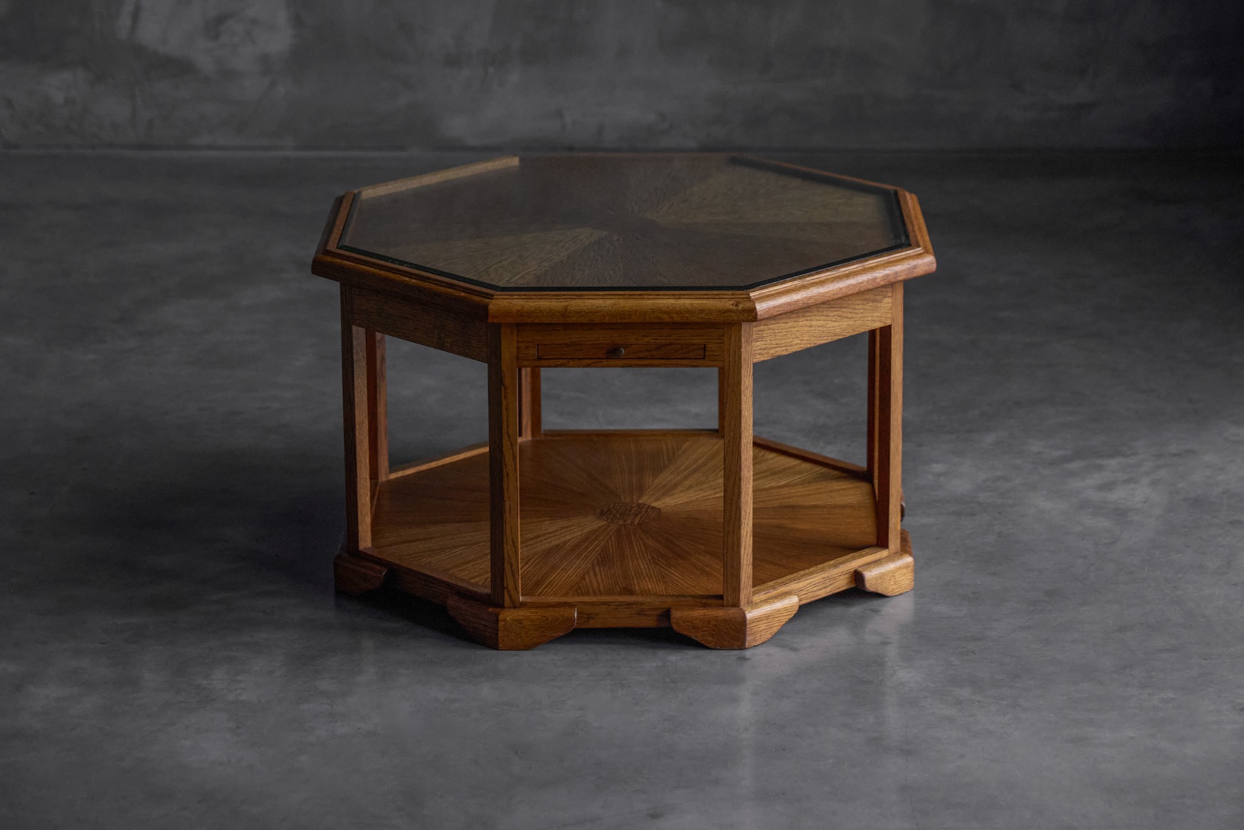 Octagonal Art Deco coffee table from the 1930s with elegant geometric form