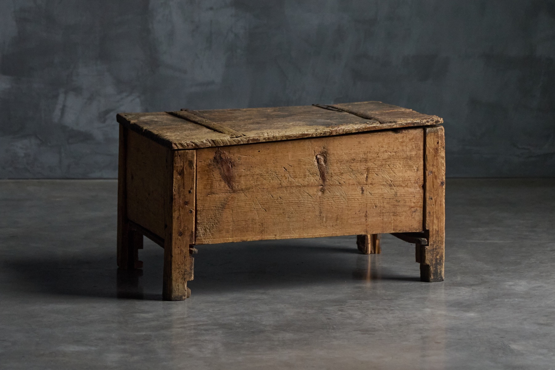 Primitive rural chest from the 19th century in solid wood