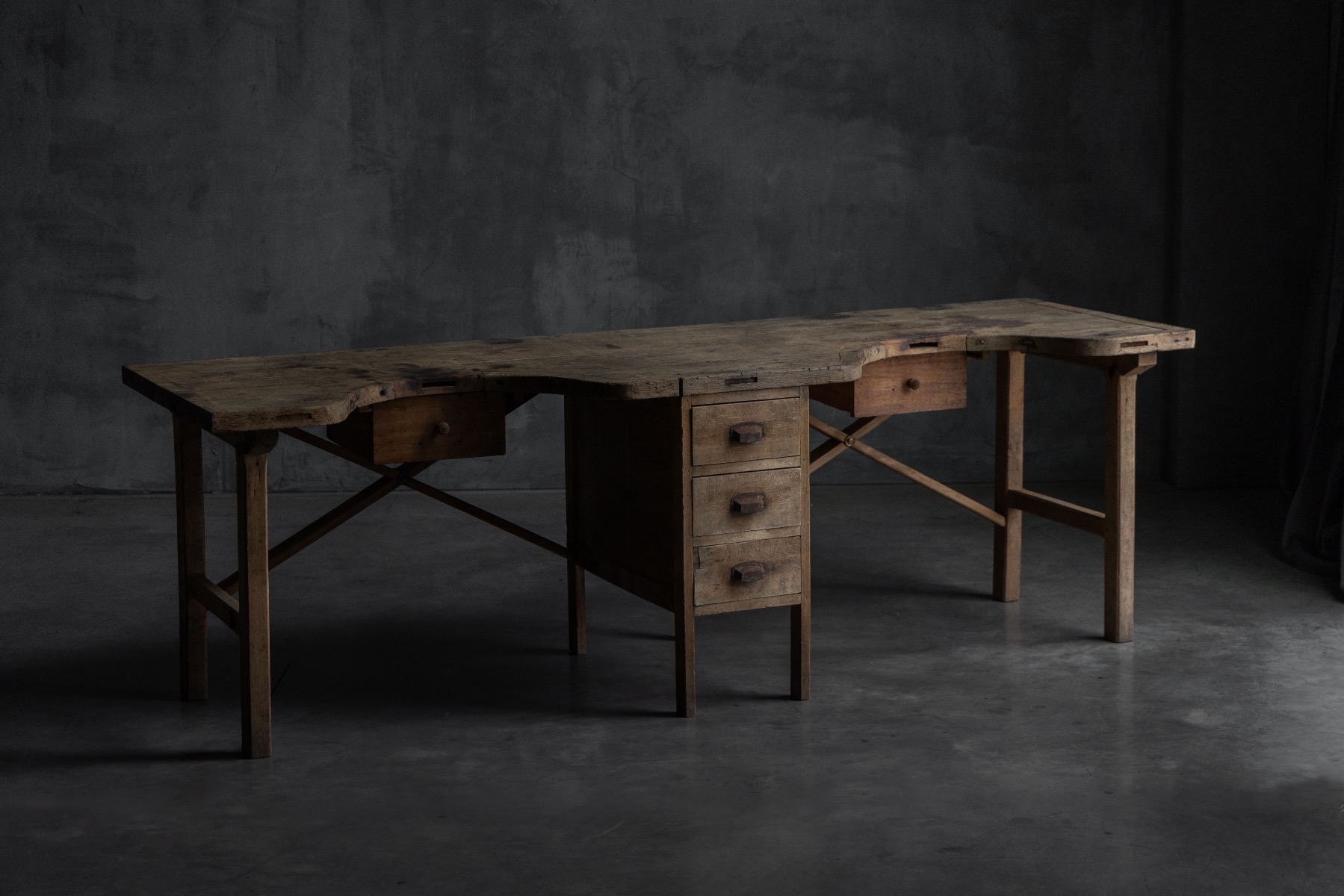 Rustic jeweller’s workbench from the 19th century