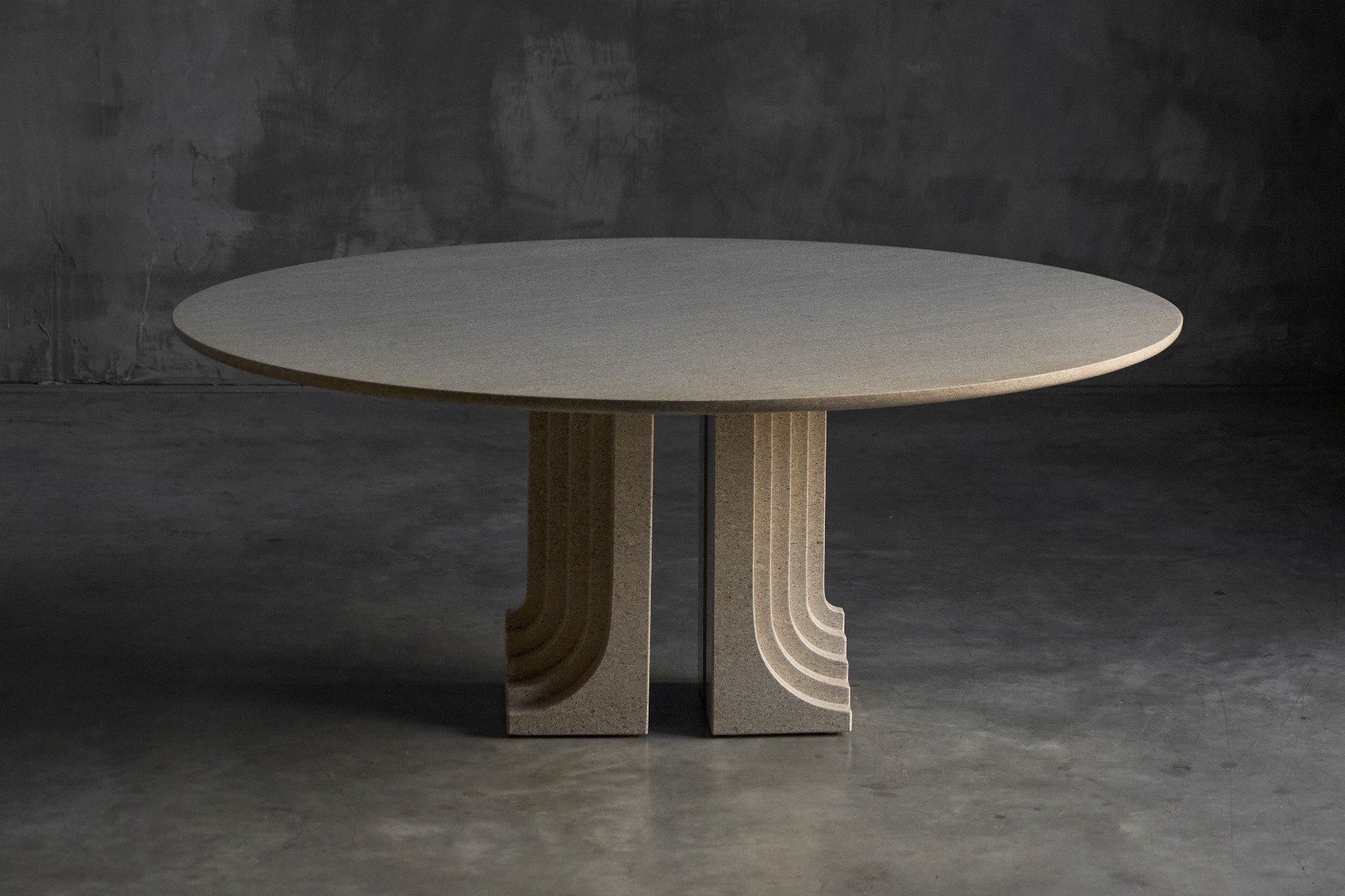 Samo dining table designed by Carlo Scarpa for Simon Gavina, 1971