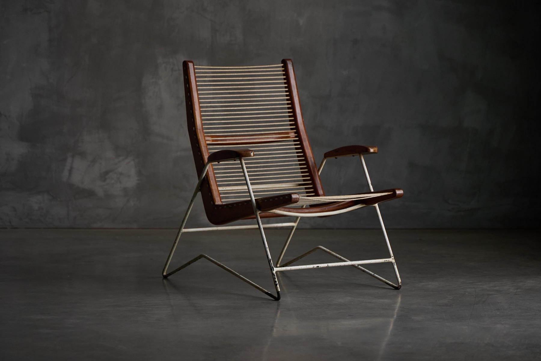 String Chair designed by Martin Eisler and Carlo Hauner in the 1960s