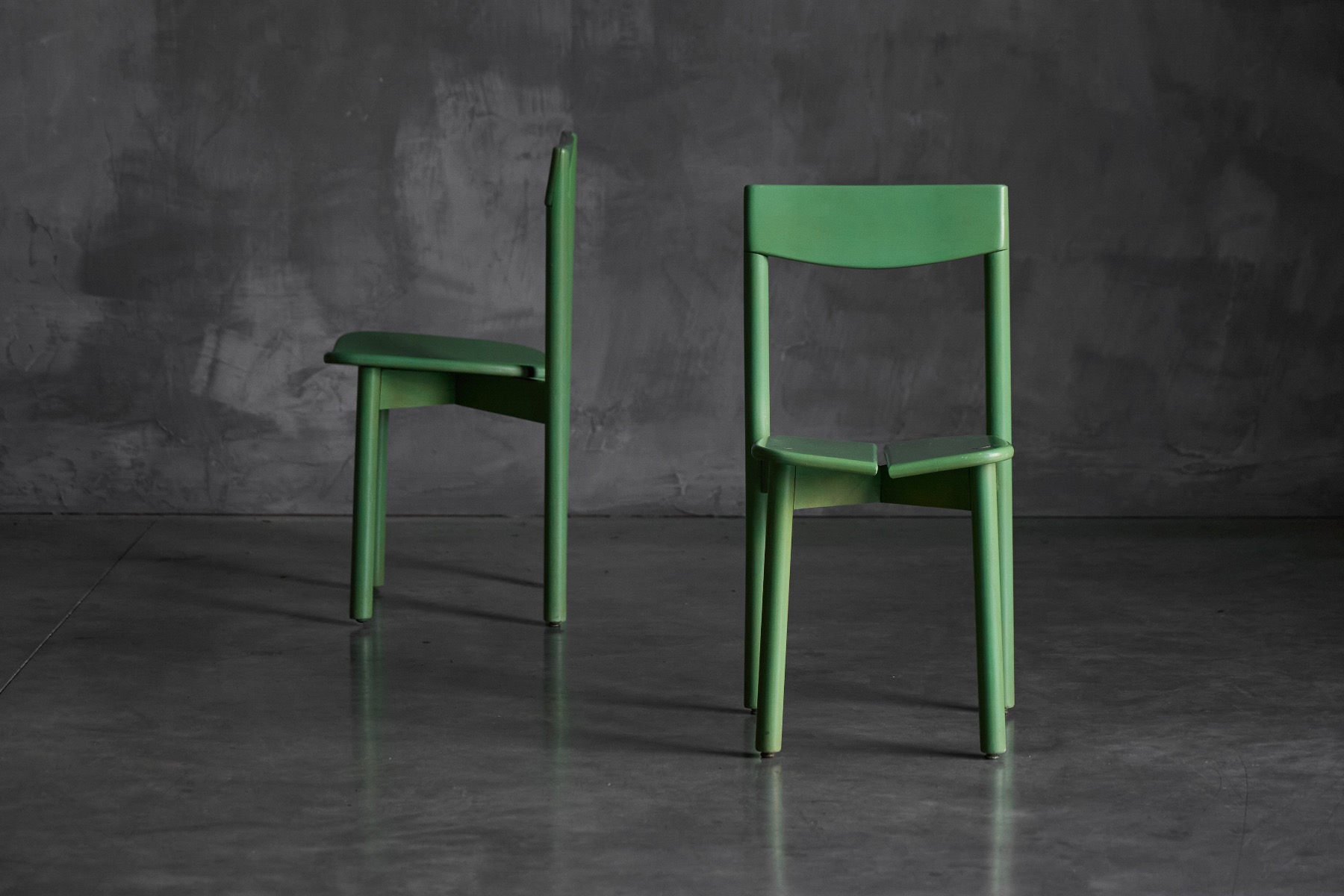 Architectural green dining chair from mid century France