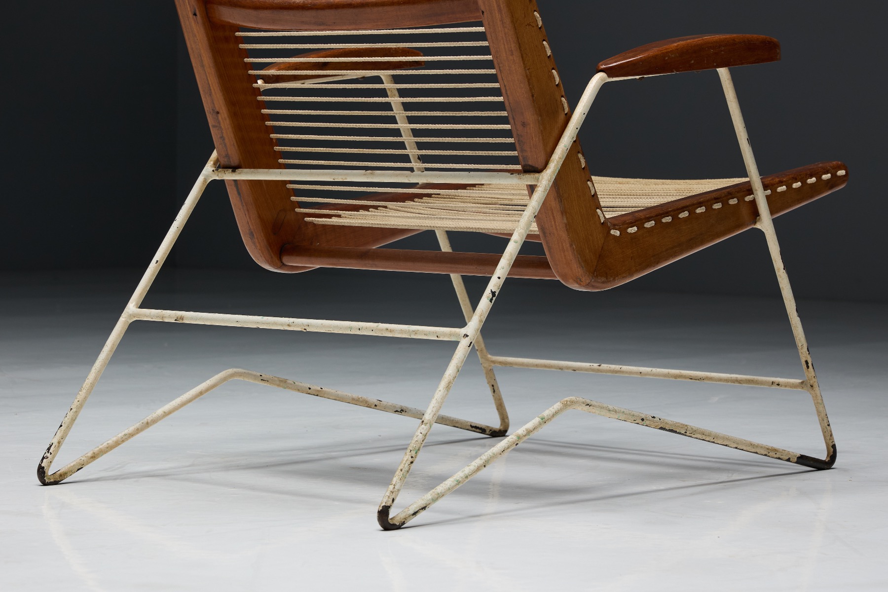 Premium 1960s String Chair designed in Brazil