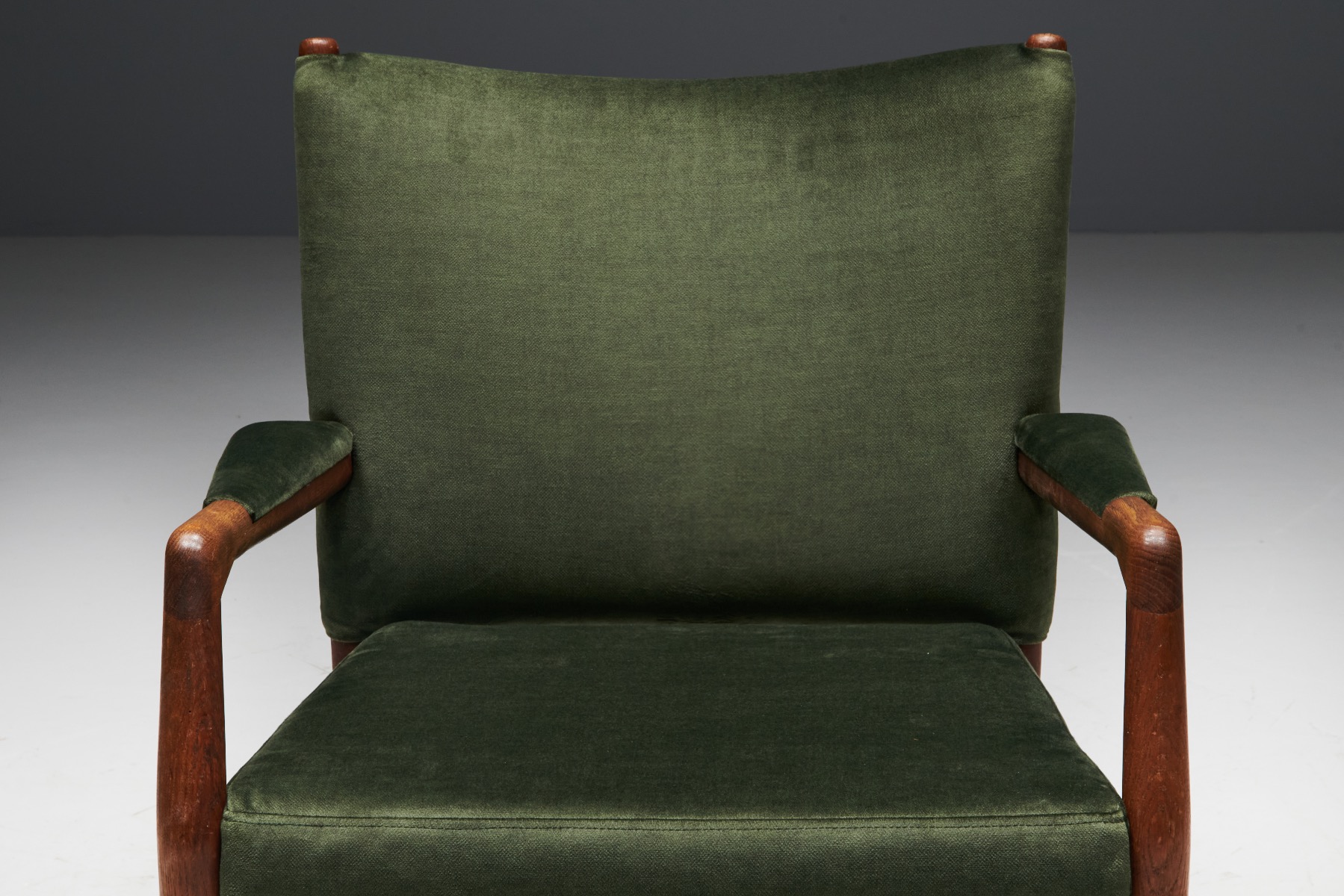 Danish modern conference chairs by Hans J Wegner